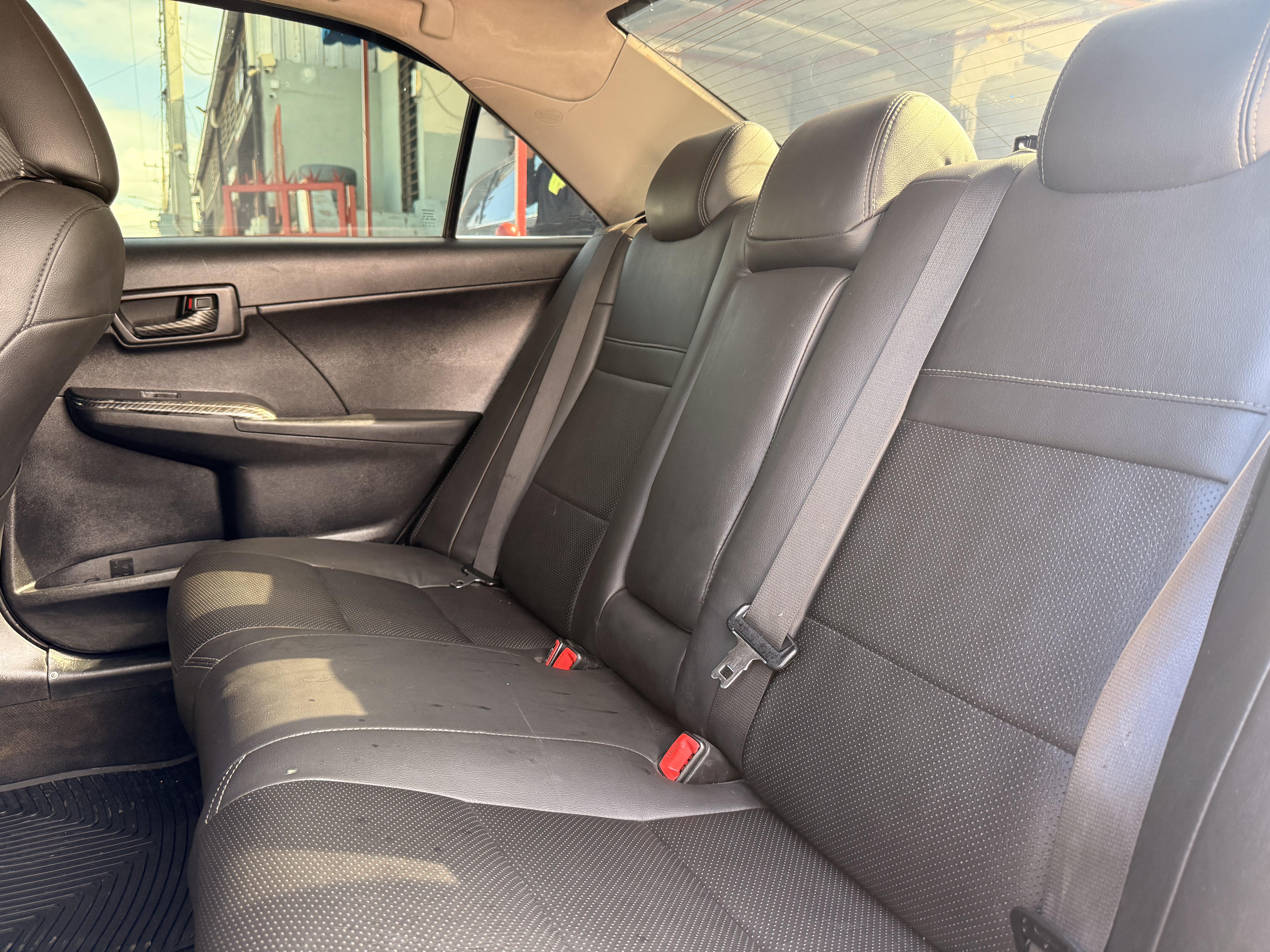 Toyota Camry SE 2013 Foto 7320416-8.jpg