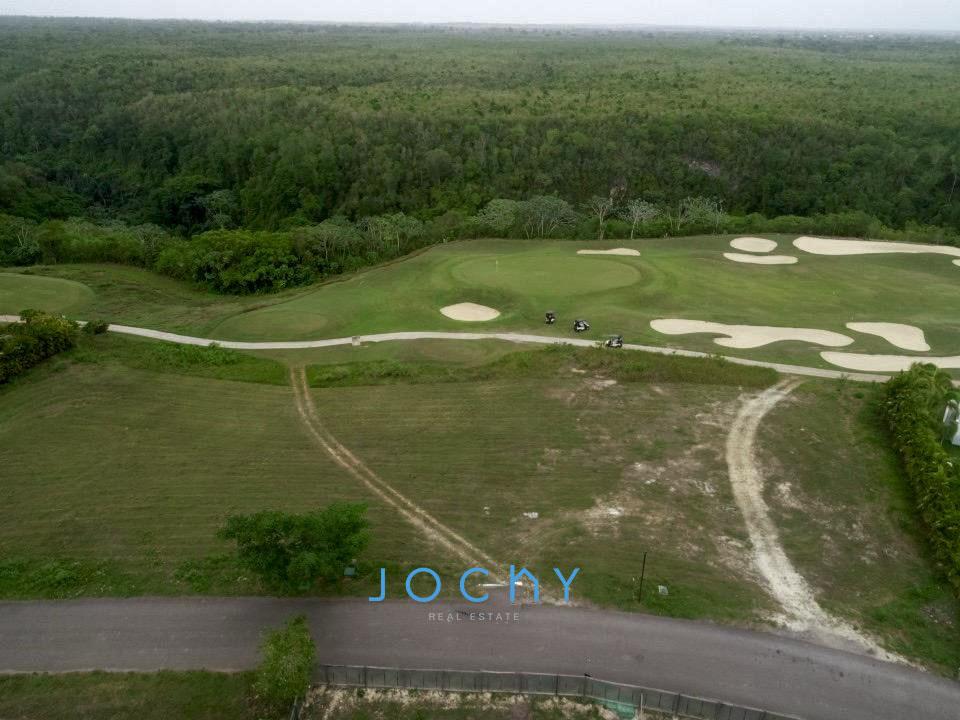 Jochy Real Estate vende solares en la Estancia Golf Resort R.D  Foto 7320747-1.jpg