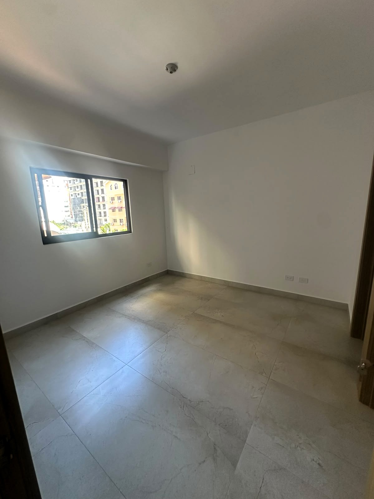 Apartamento Nuevo en la mejor zona de Evaristo Morales Foto 7320831-9.jpg