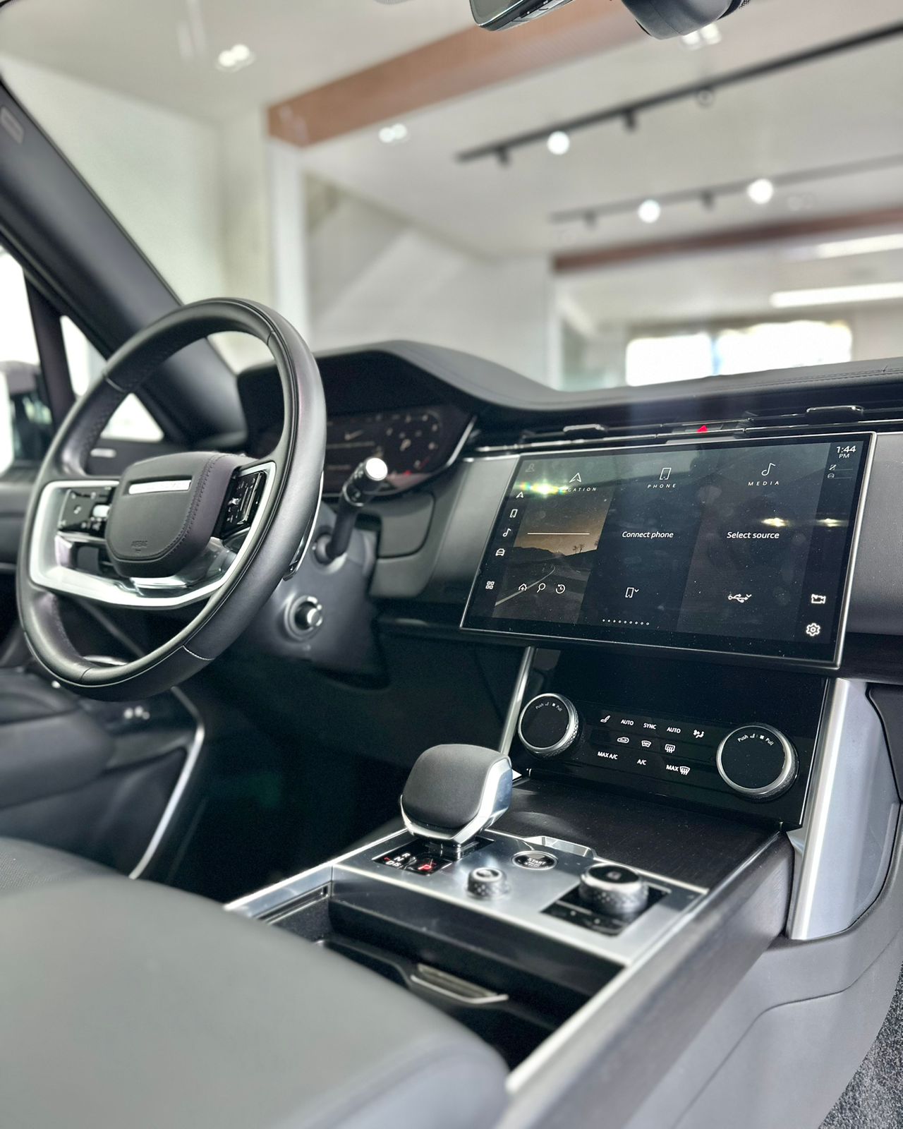 Range Rover Vogue 2023 Full  Foto 7320832-5.jpg