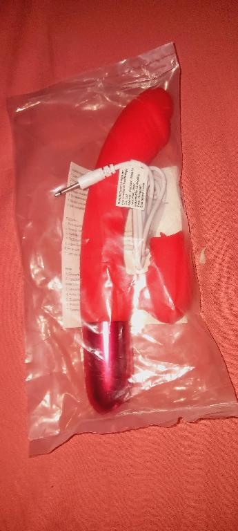 Vibrador con lengua Foto 7320995-1.jpg