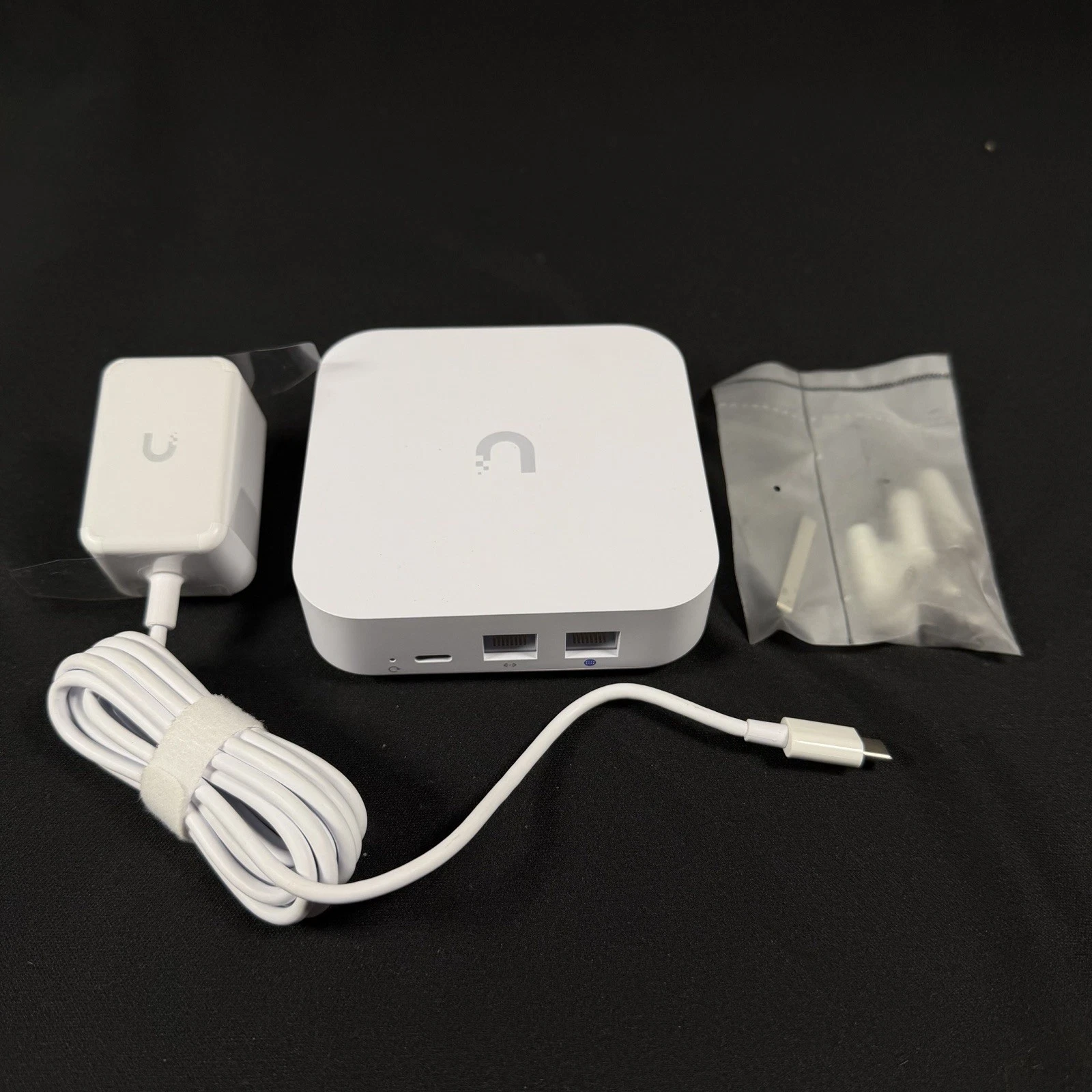 Ubiquiti UXG-Lite Gateway Lite  Foto 7320996-5.jpg