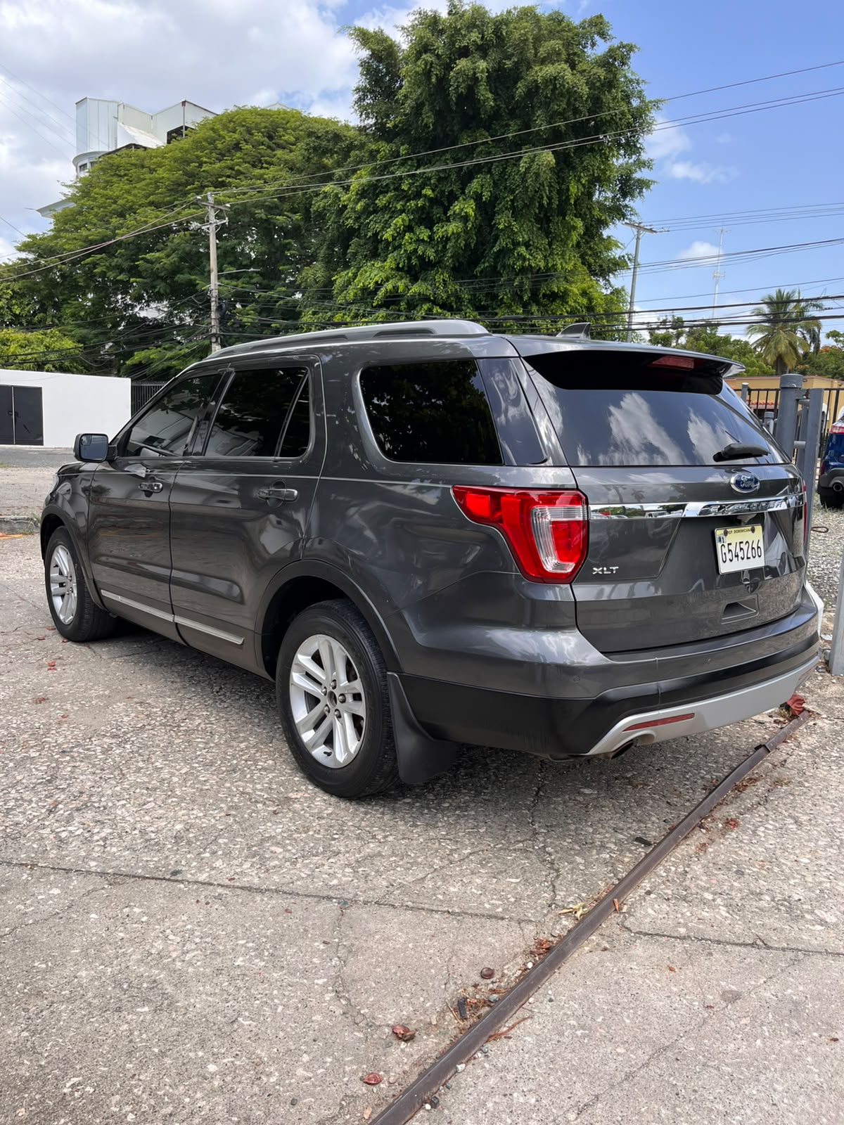 Ford Explorer XLT 2017 Foto 7321029-4.jpg