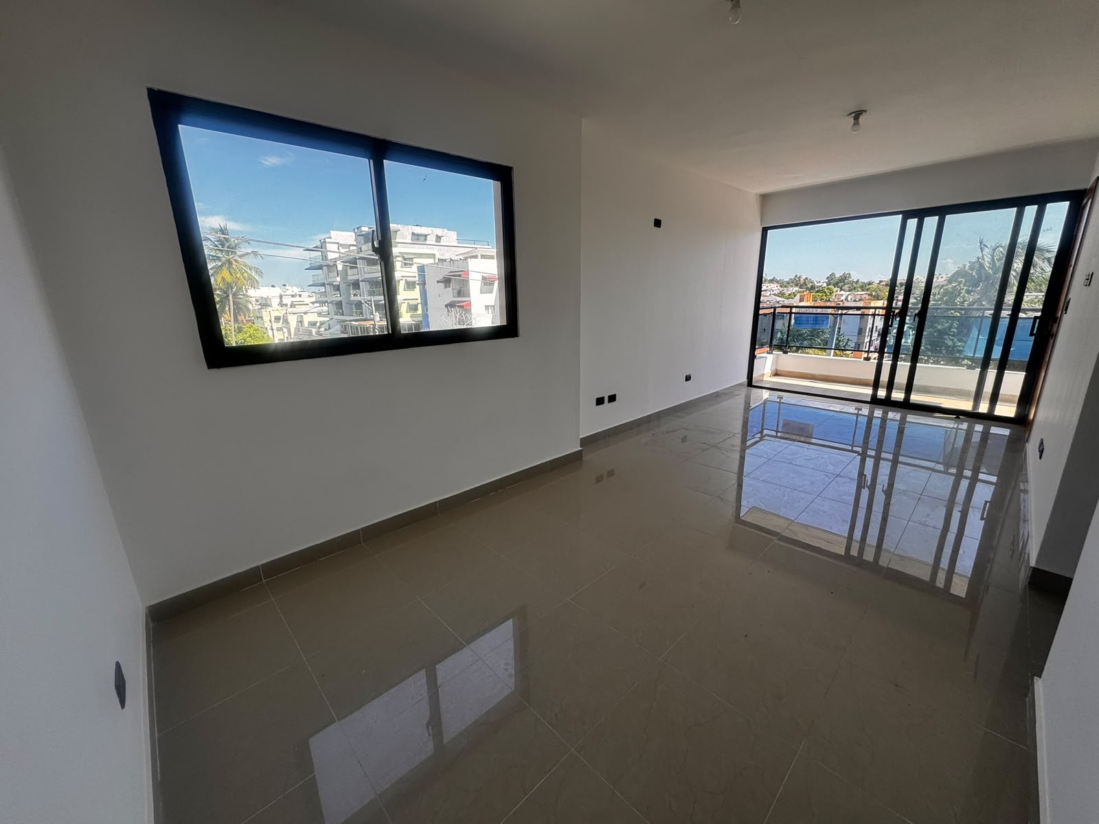Apartamento de 100 m en Villa Aura Santo Domingo Oeste Foto 7321352-1.jpg
