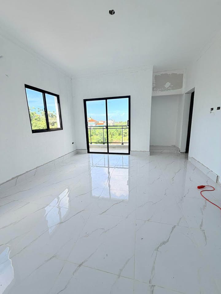 Casa Moderna en Venta en Prado Oriental – Santo Domingo Este Foto 7321638-11.jpg