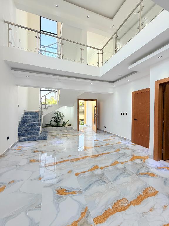 Casa de Lujo en Venta en Autopista San Isidro  4 Habitaciones Piscina  Foto 7321644-2.jpg