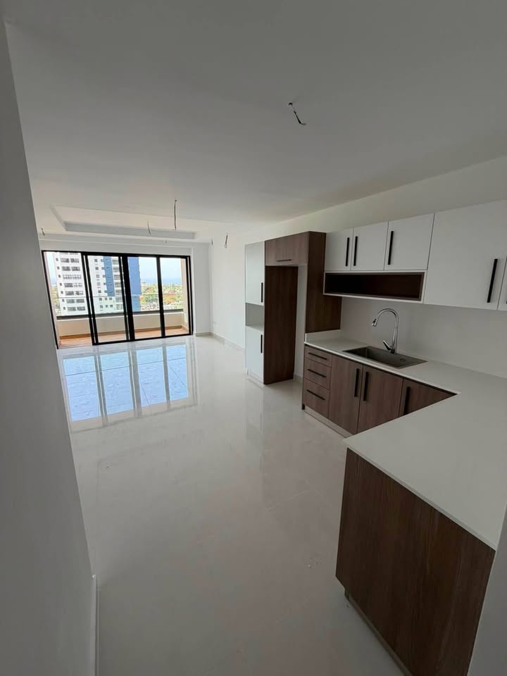 APARTAMENTO EN ALQUILER EN LA TORRE MERTLOT Foto 7321659-7.jpg