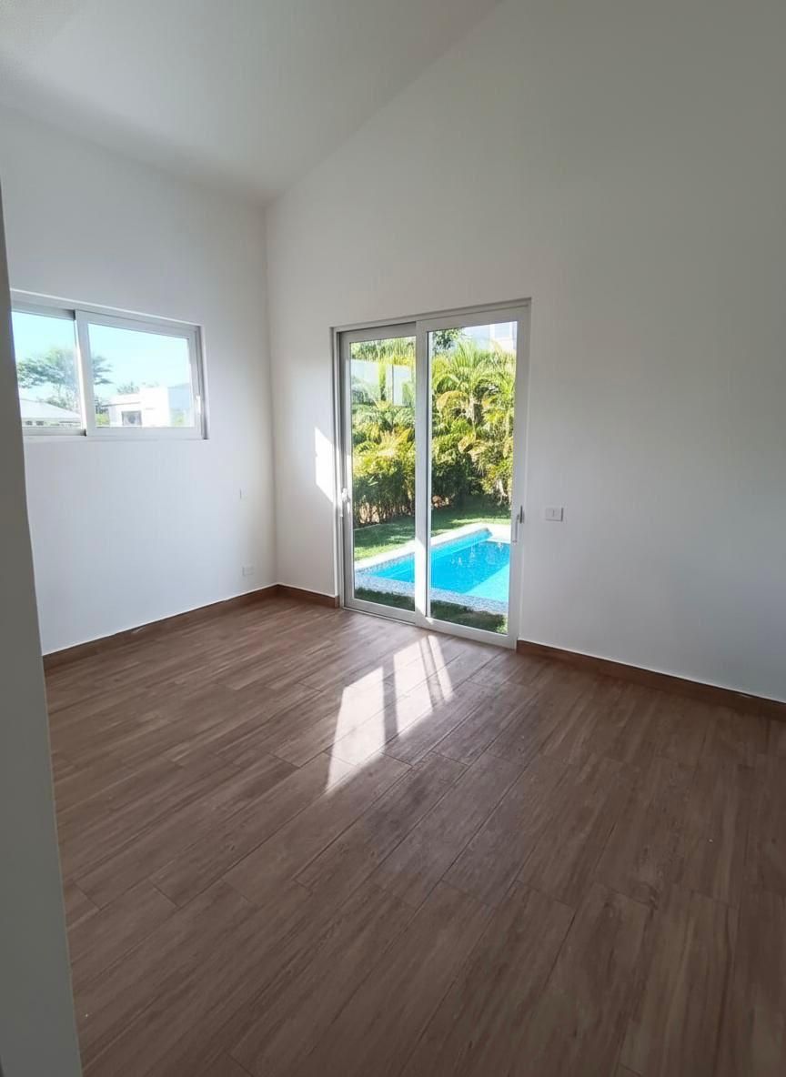 Vendo villa en la romana Foto 7321752-3.jpg