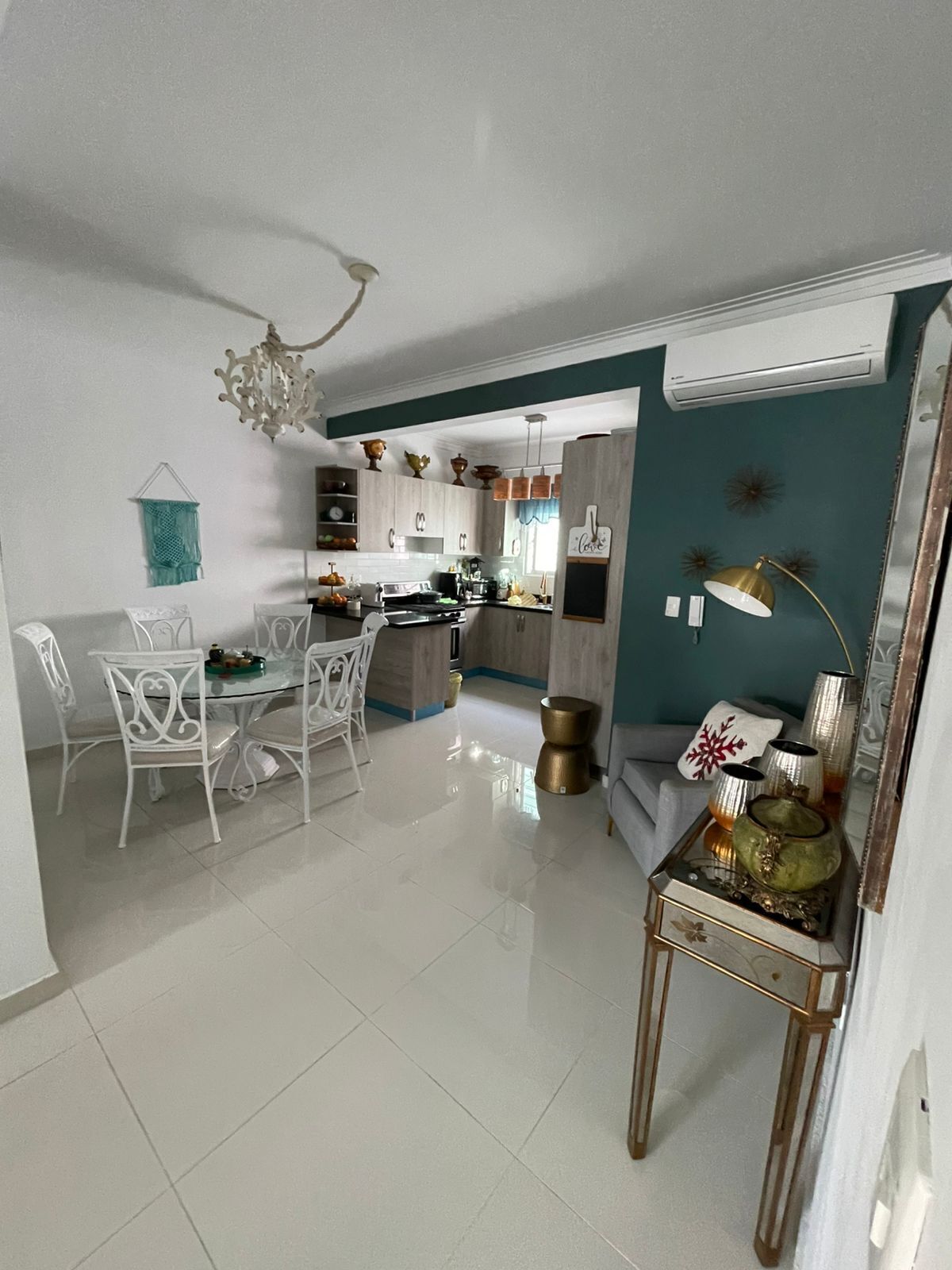 Apartamento con terraza amueblado Foto 7321812-5.jpg