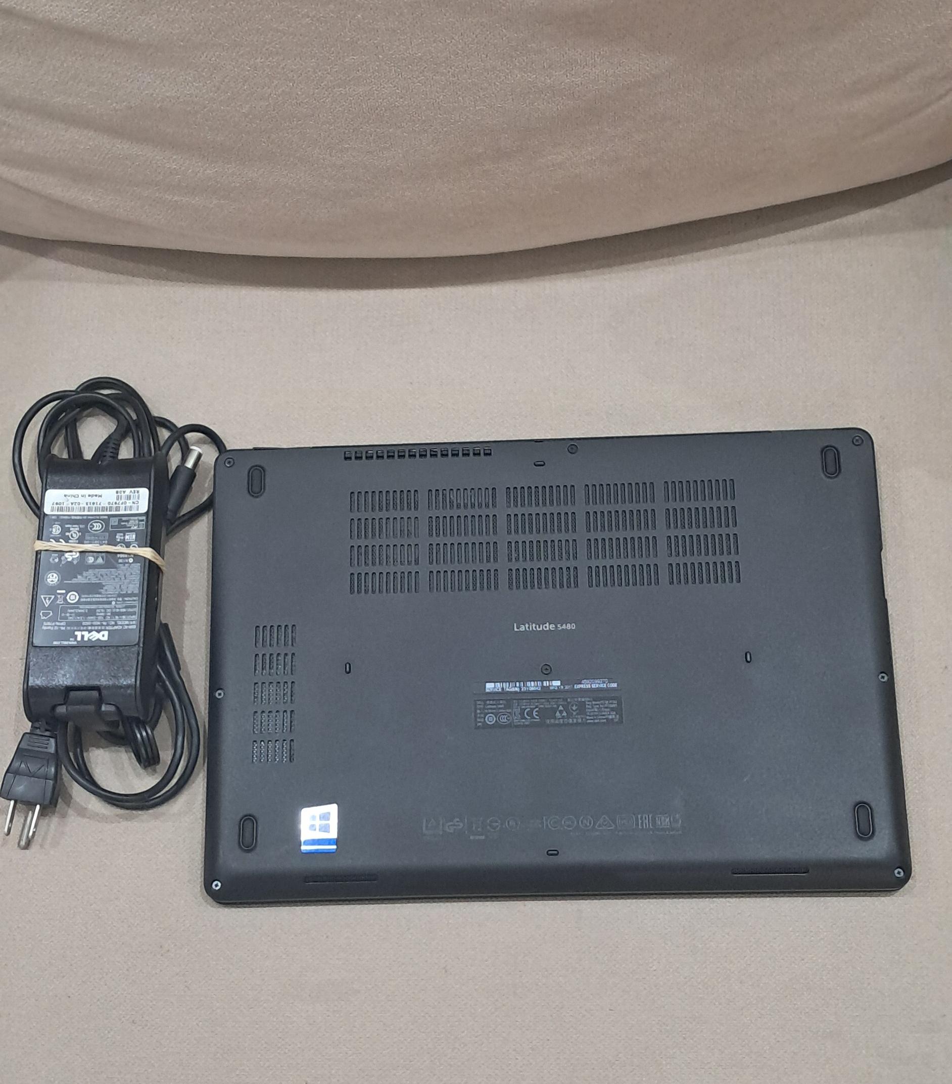 Laptop Dell 8GB 128GB SSD M2 i5 2.4Ghz E5480 Foto 7321857-4.jpg