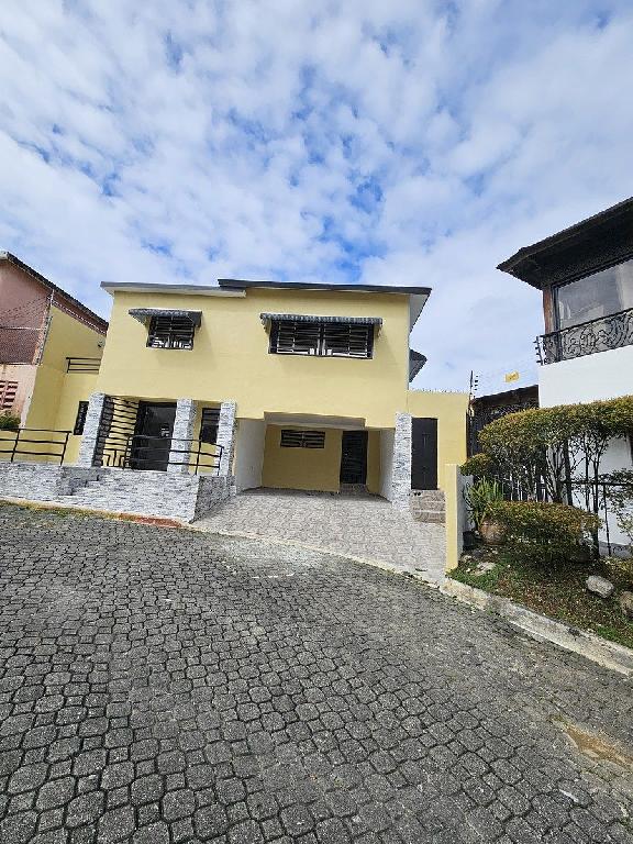 Casa remodelada en Arroyo Manzano Foto 7321893-1.jpg