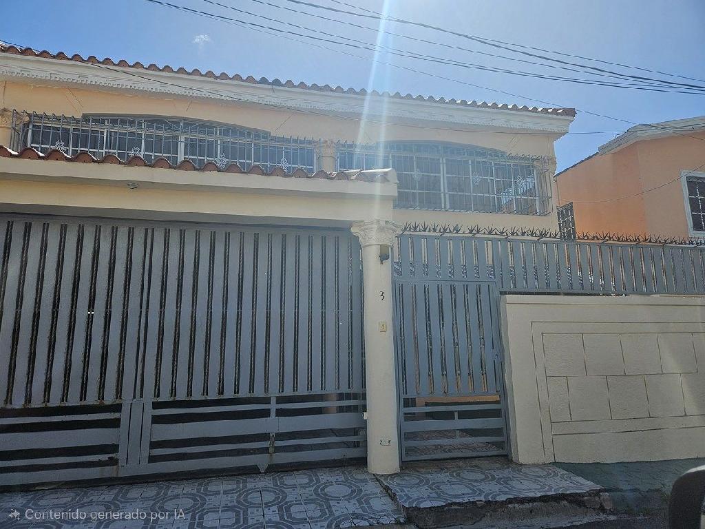 Amplia casa en zona residencial Tranquila Foto 7321908-1.jpg