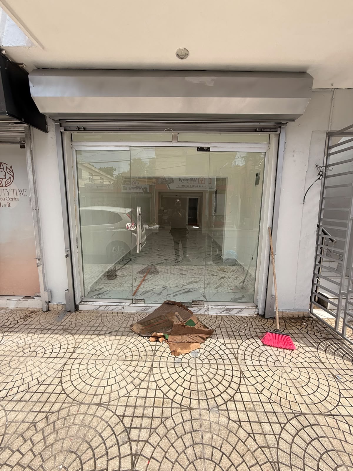     Locales en alquiler Comerciales Estratégicamente Ubicados en Los M Foto 7321963-4.jpg