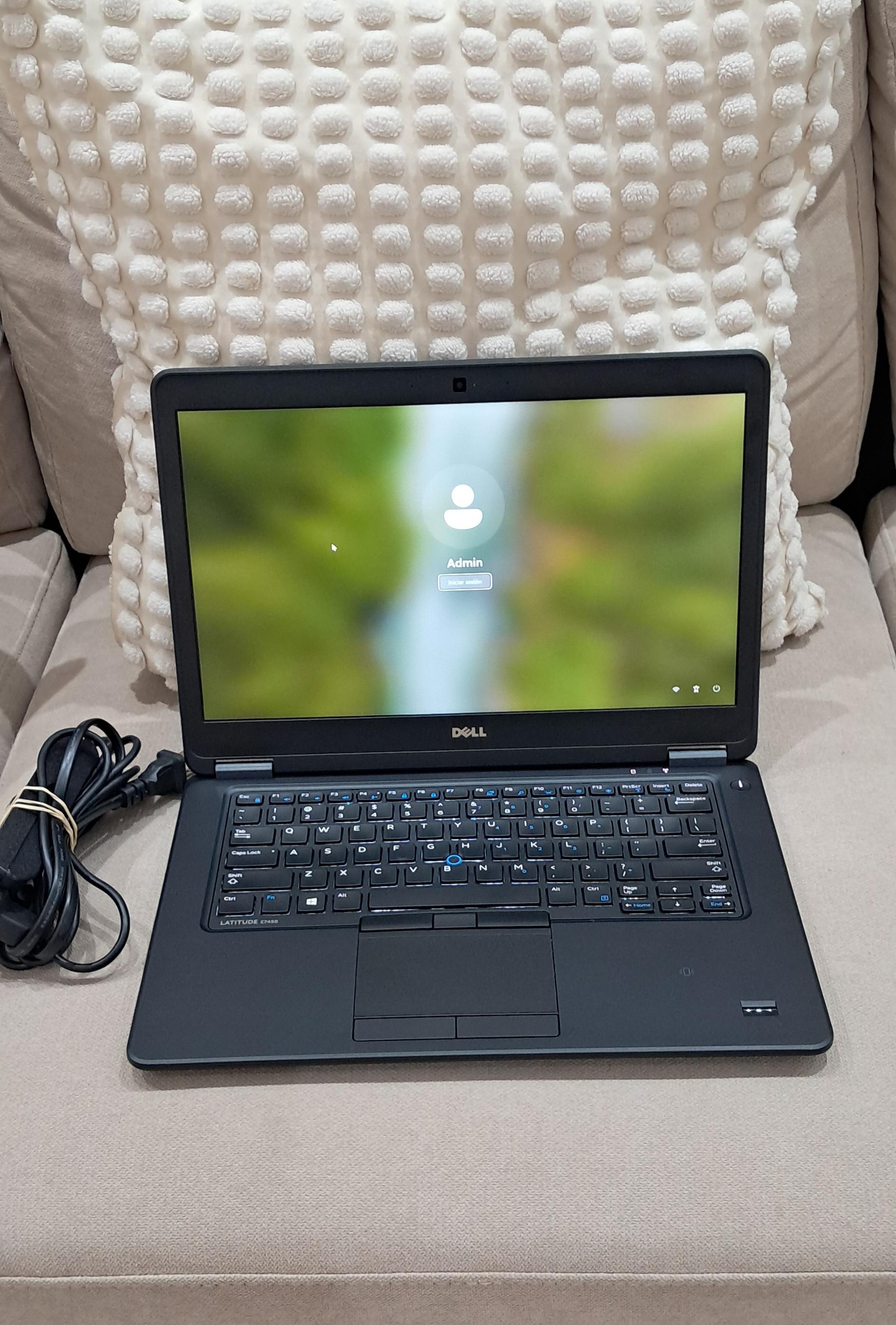 Laptop Dell fina E7450 12GB 256GB SSD i5 2.3Ghz Foto 7321985-6.jpg
