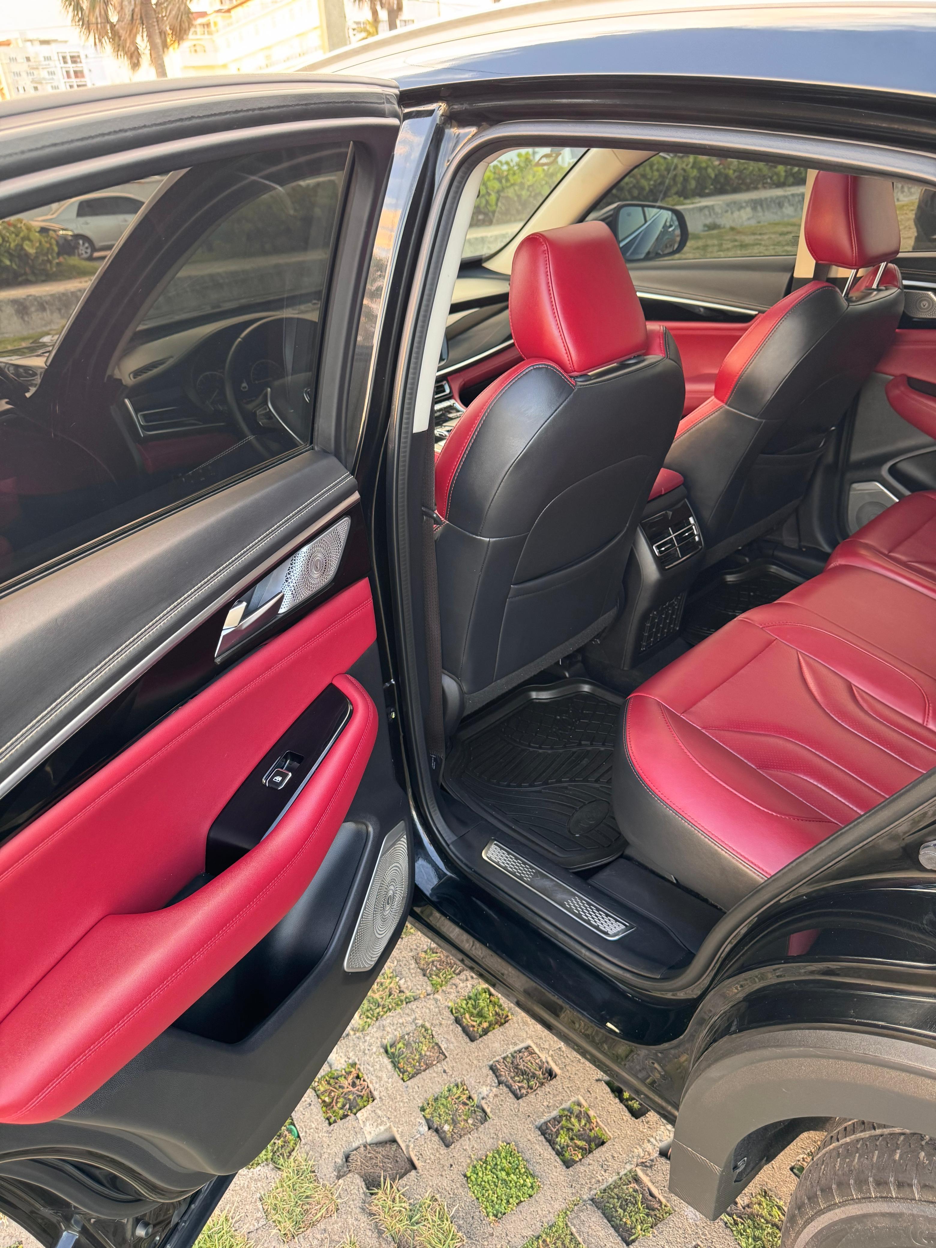 Changan CS 85 S 2023 Foto 7322101-3.jpg