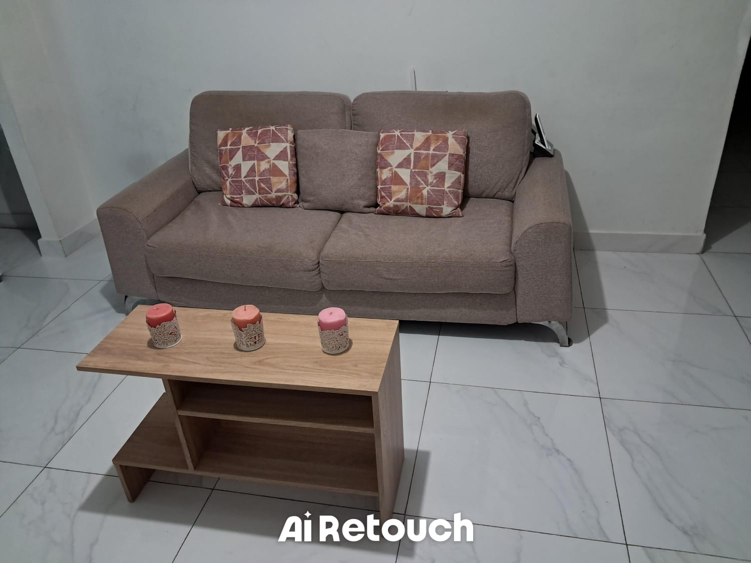 VENDO JUEGO DE MUEBLE CON SU MESITA EN EXCELENTE ESTADO Foto 7322136-1.jpg