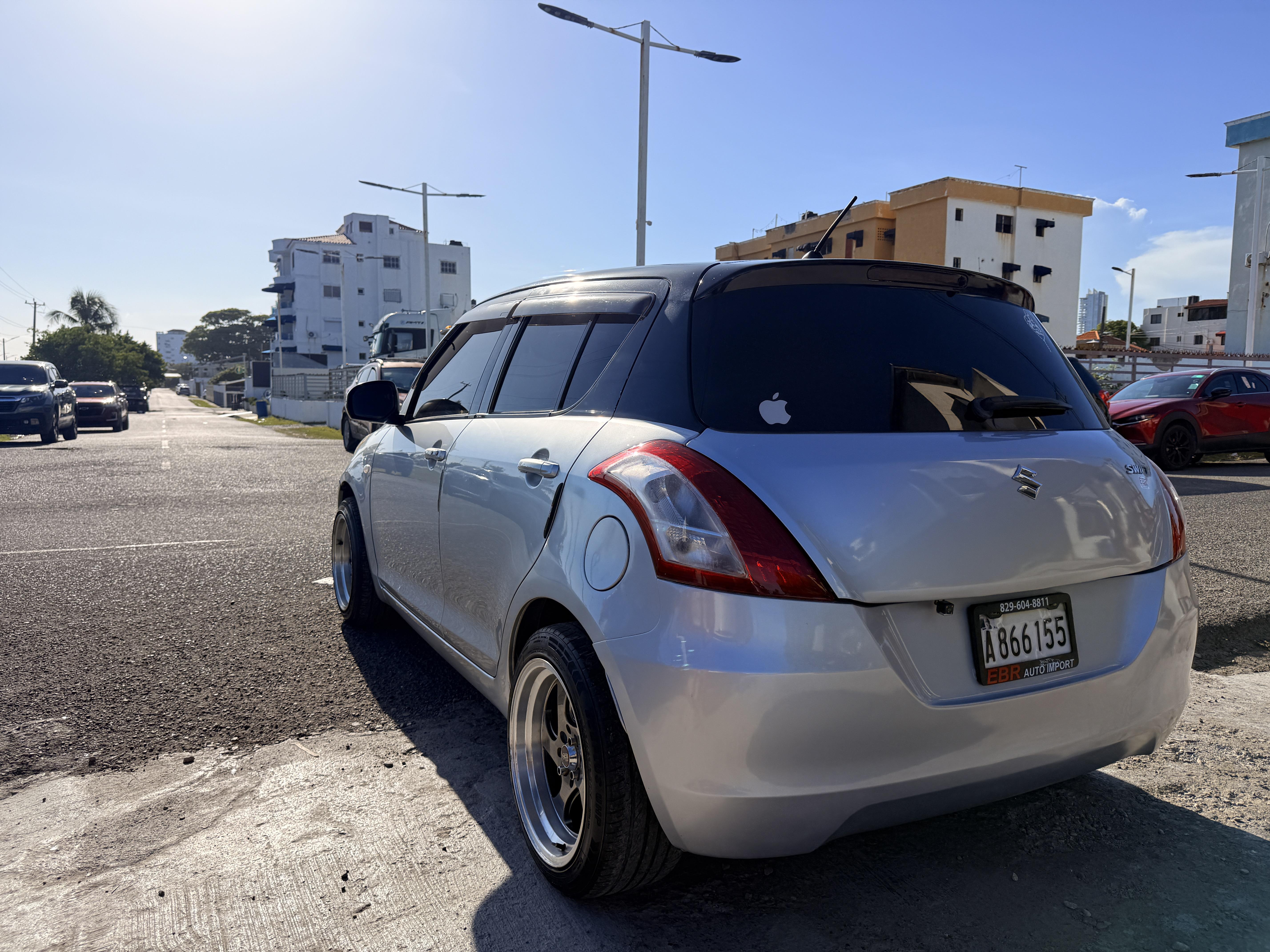 Suzuki Swift 2013 Foto 7322163-4.jpg
