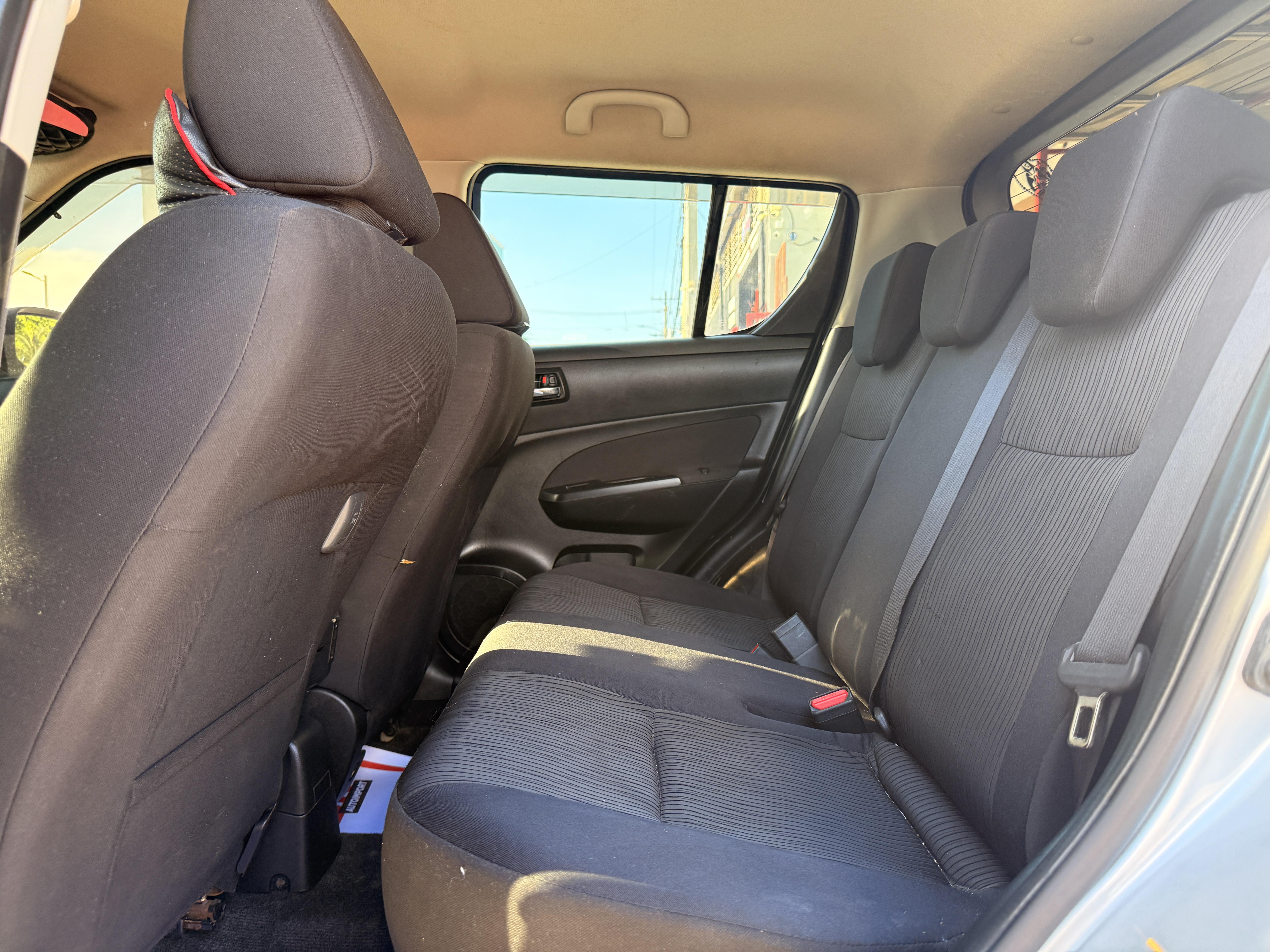 Suzuki Swift 2013 Foto 7322163-8.jpg