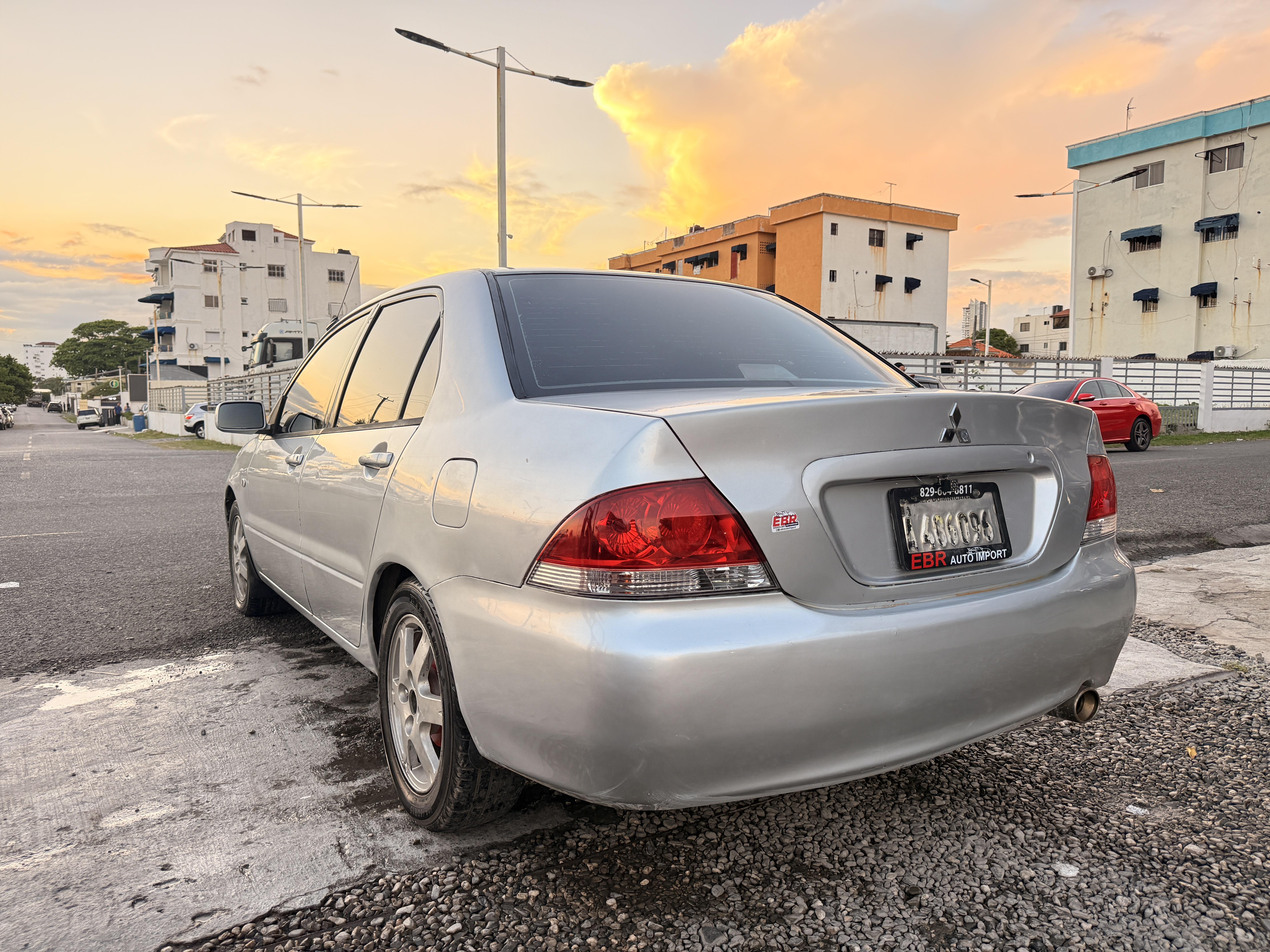 Mitsubishi Lancer 2006 Foto 7322164-4.jpg