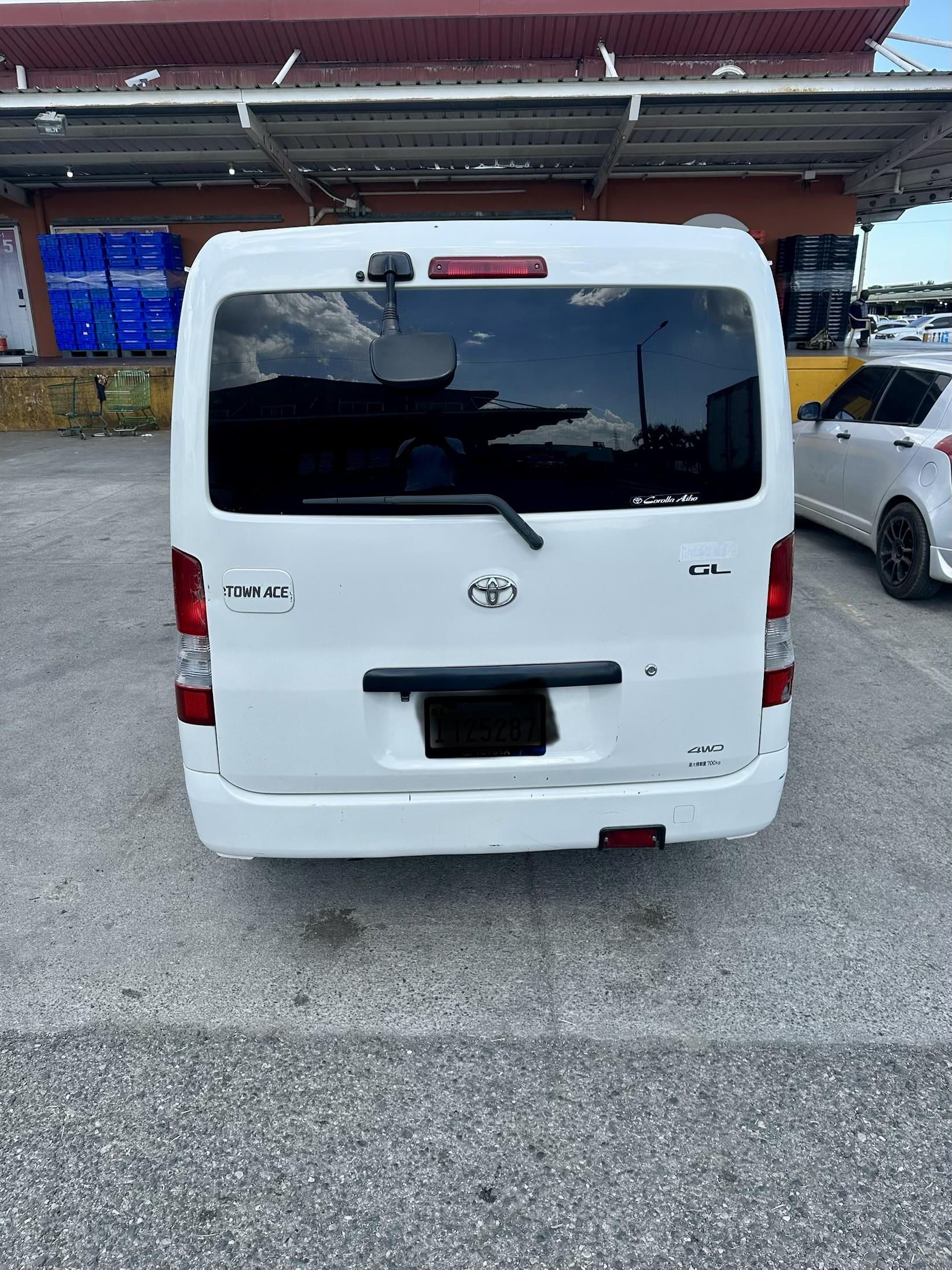 Toyota Town Ace 2018 4x4 en Santo Domingo Oeste Foto 7322227-3.jpg