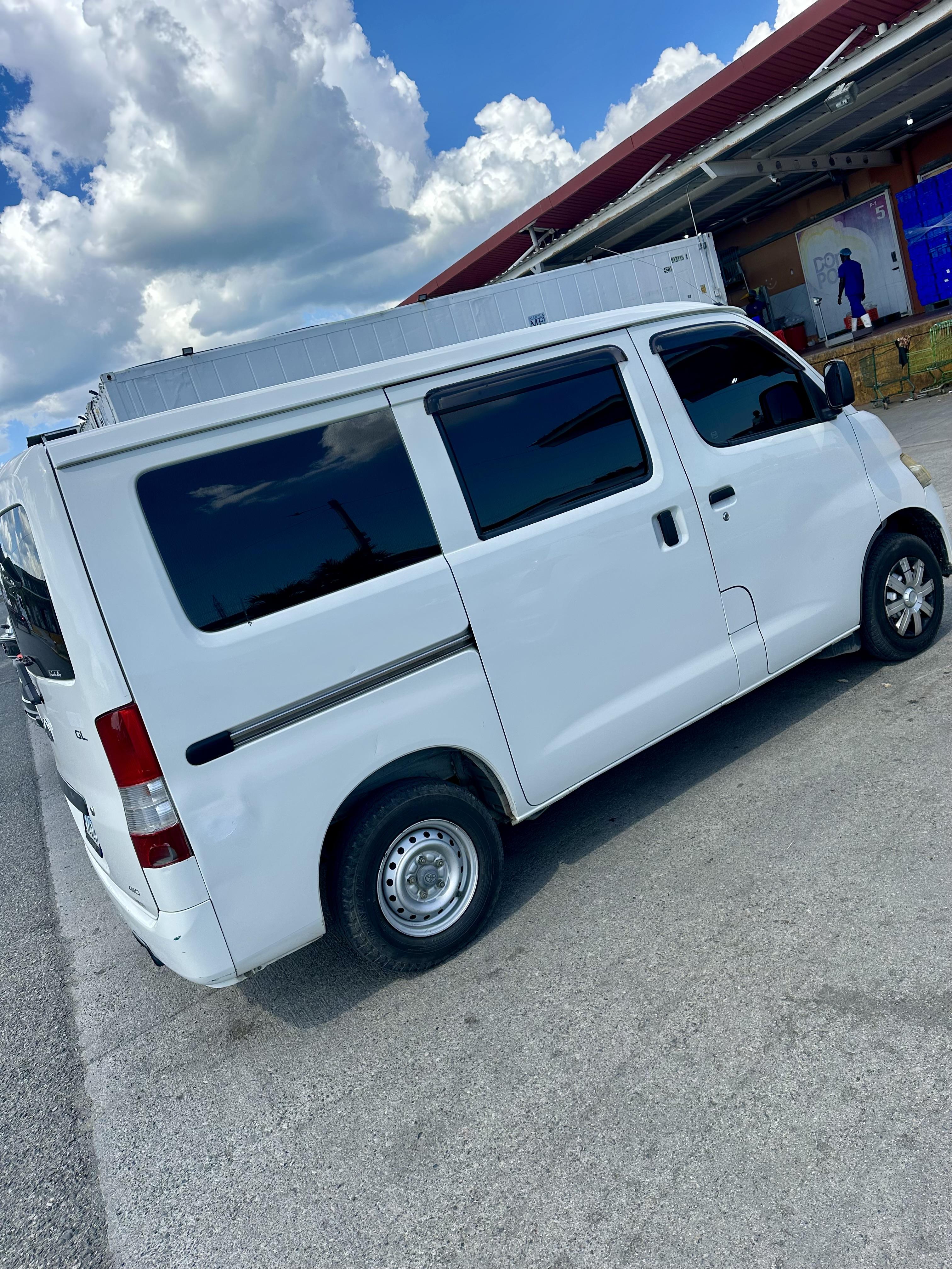 Toyota Town Ace 2018 4x4 en Santo Domingo Oeste Foto 7322227-4.jpg