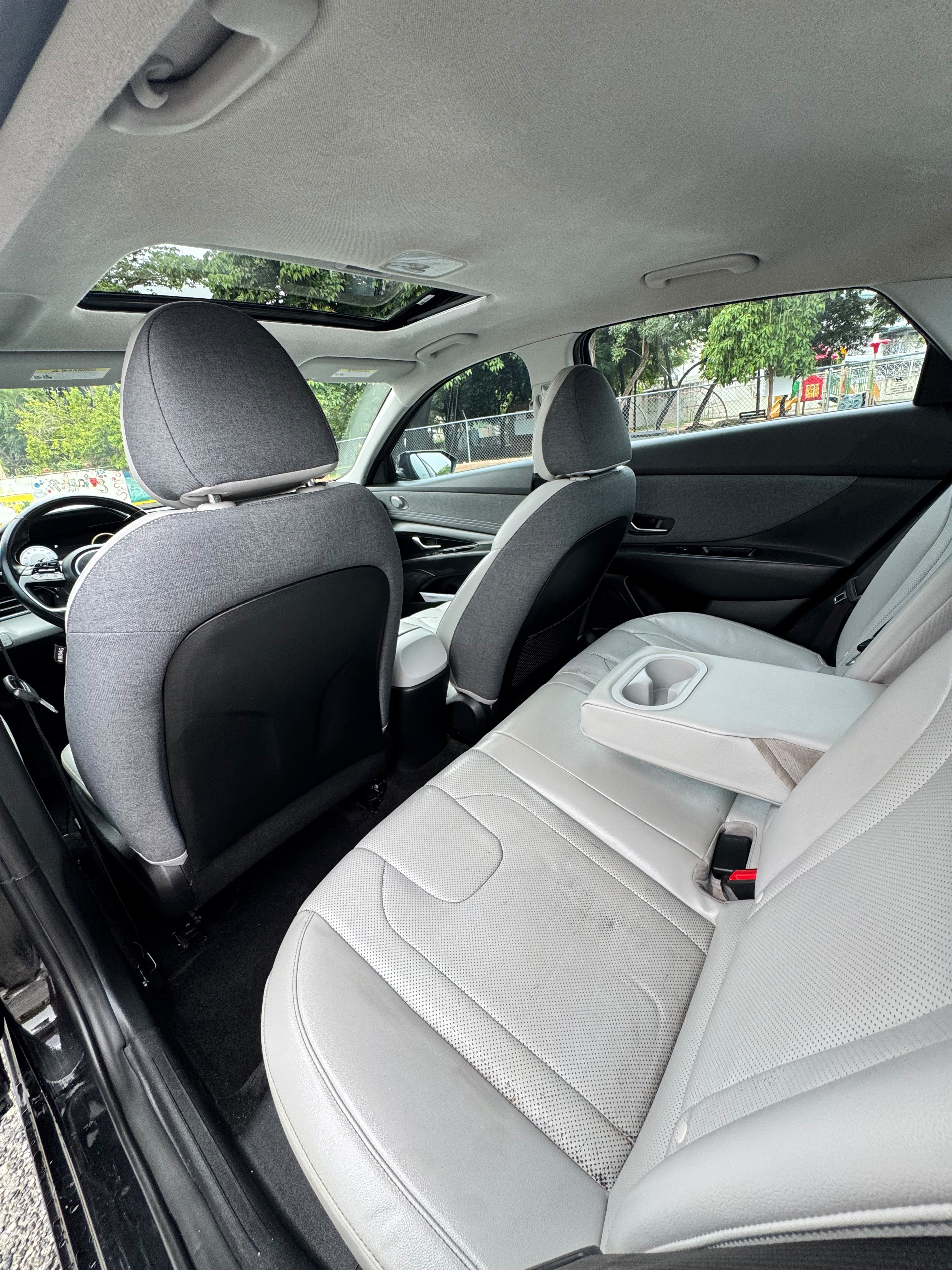 Hyundai Elantra Límited 21  Foto 7322391-10.jpg