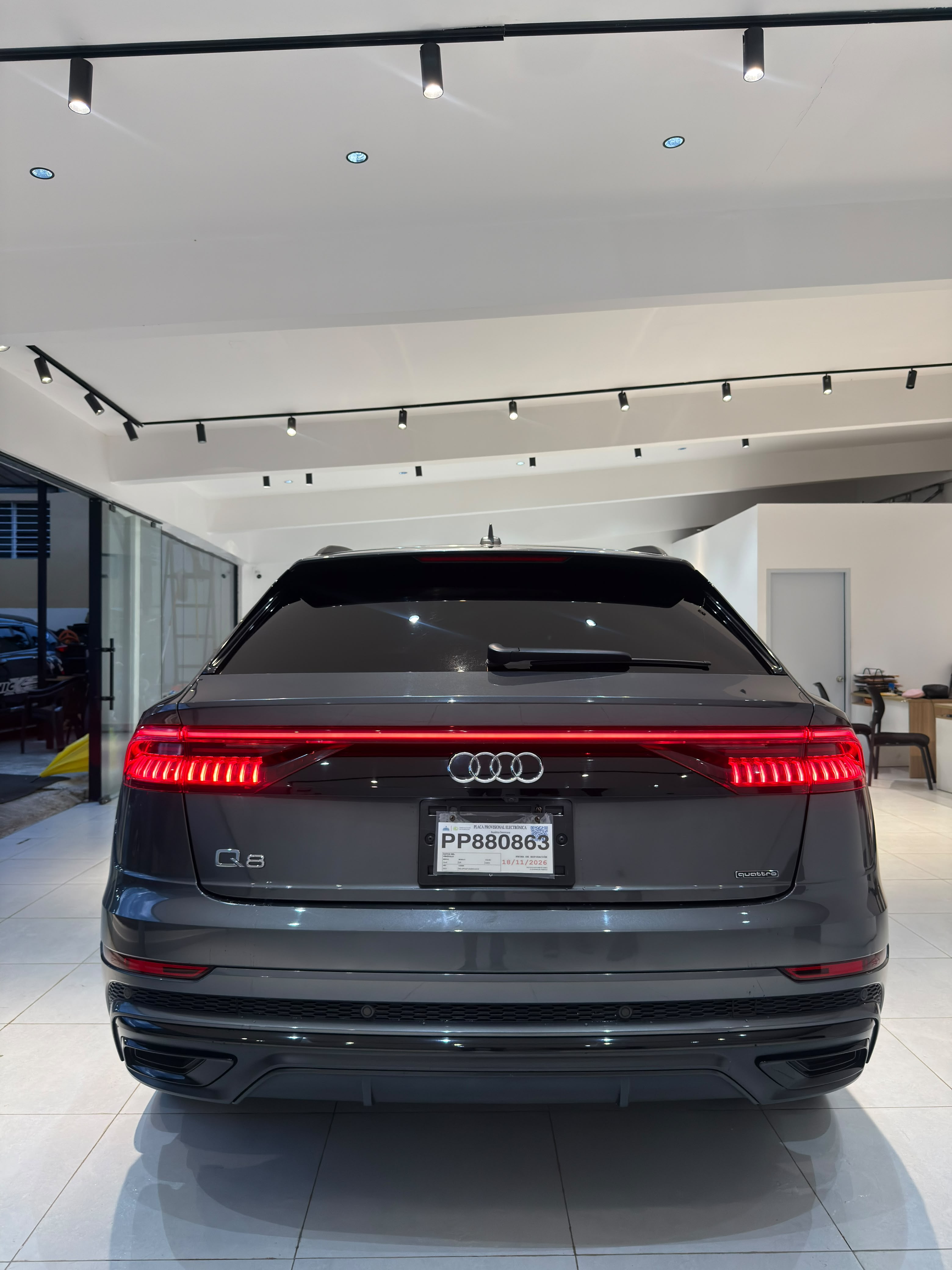 Audi Q8 Prestige S-Line 3.0 2021 Clean CarFax - 58000usd Foto 7322420-3.jpg