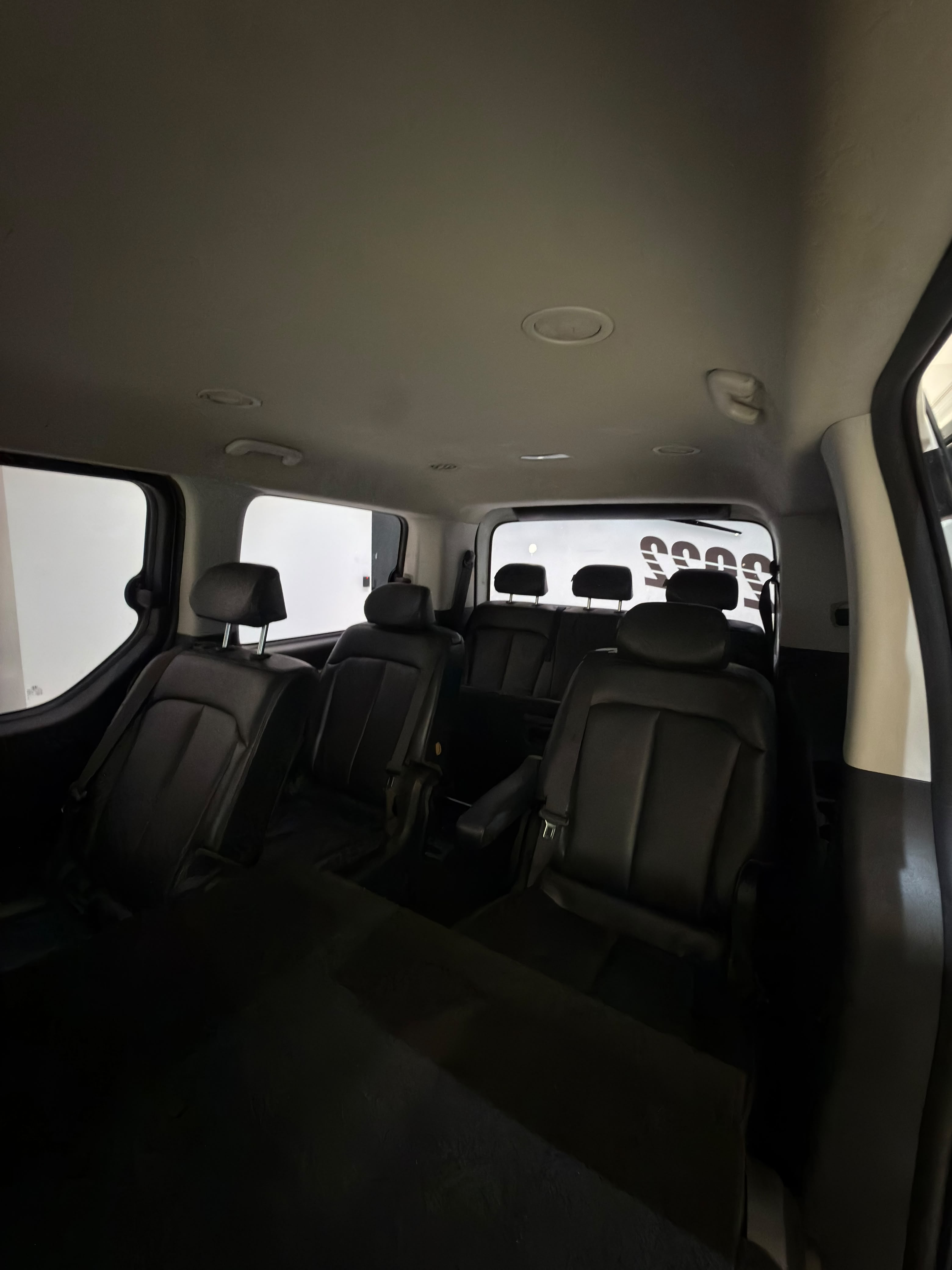 Hyundai Staria 2022 Diesel Foto 7322422-6.jpg