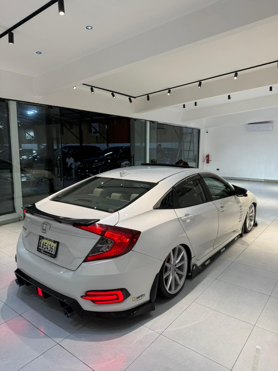 Honda Civic 2018 EX suspensiones de aire Foto 7322483-4.jpg