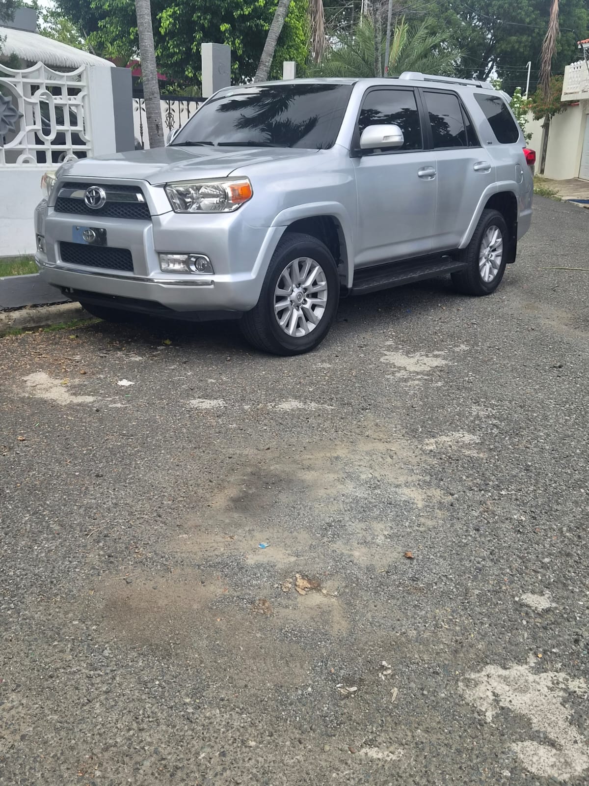 Toyota 4runner 2013 Foto 7322524-8.jpg