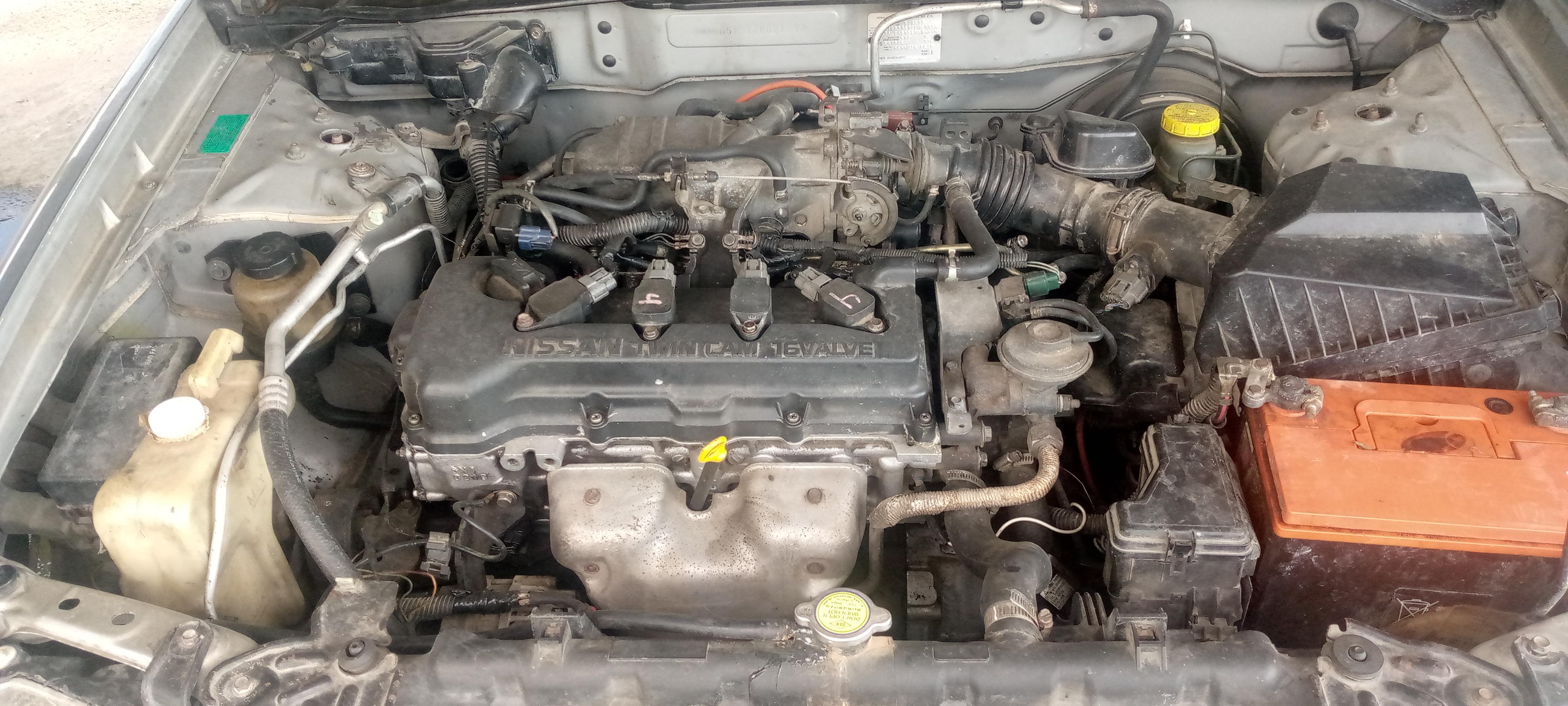 Nissan Sentra B15 Foto 7322551-6.jpg