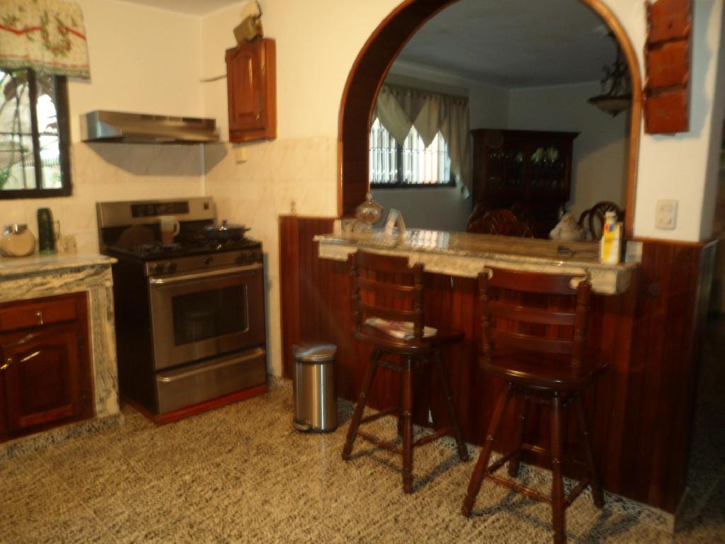 Vendo casa de 2 niveles en SDE Foto 7322566-5.jpg