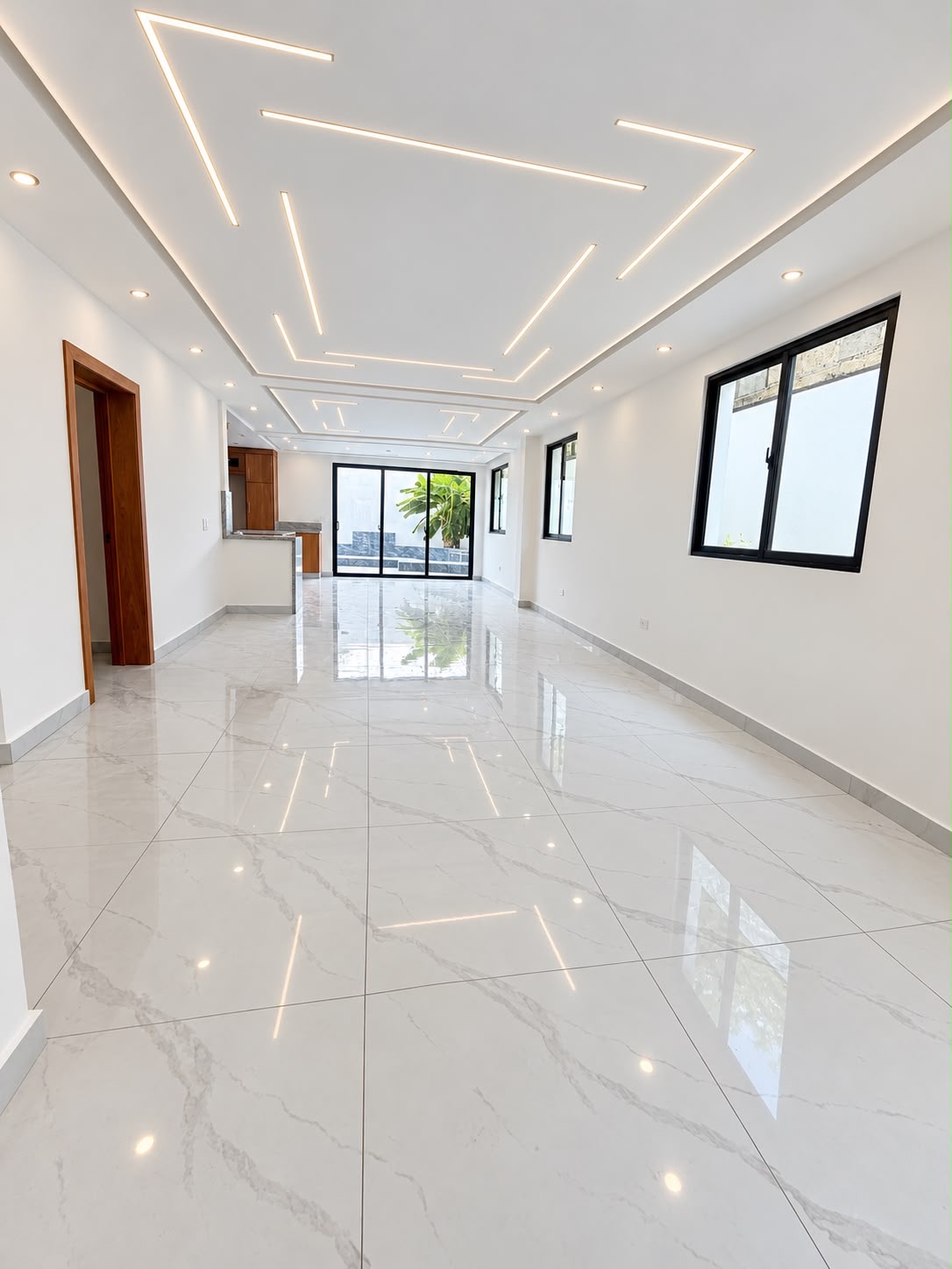  Casa de Lujo en Venta con Piscina ???? Autopista de San Isidro Prado  Foto 7322593-15.jpg