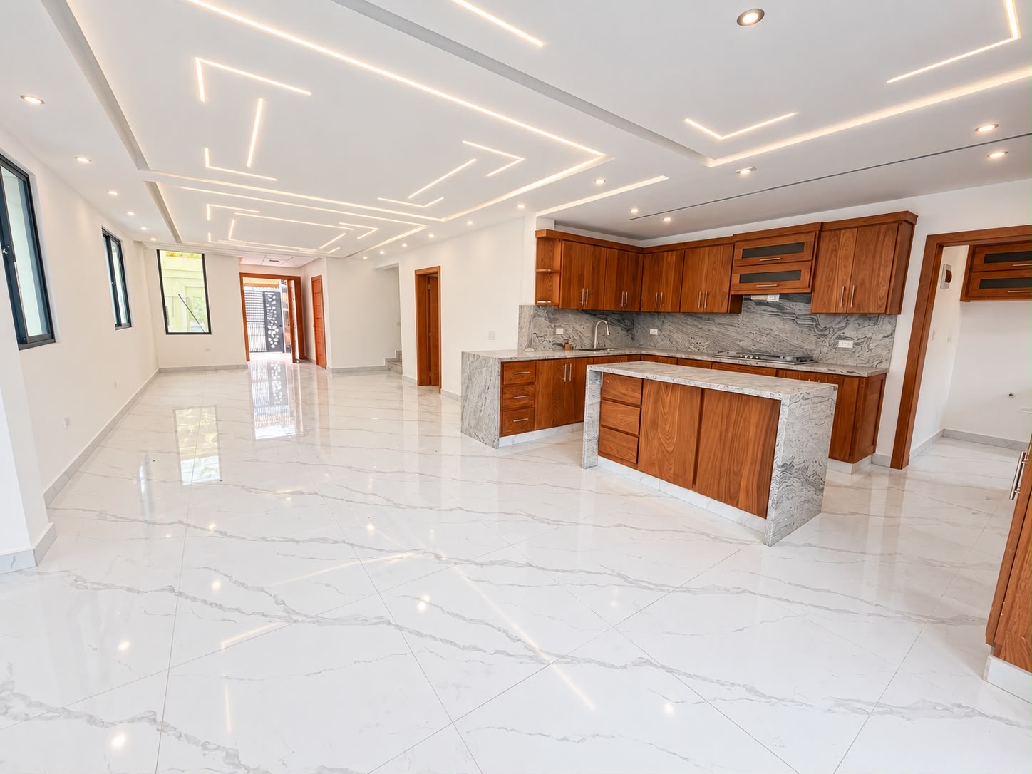  Casa de Lujo en Venta con Piscina  Autopista de San Isidro Prado Orie Foto 7322596-12.jpg
