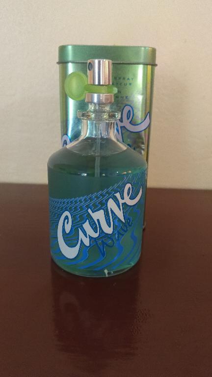 Perfume Curve para hombre leer abajo Foto 7322642-2.jpg