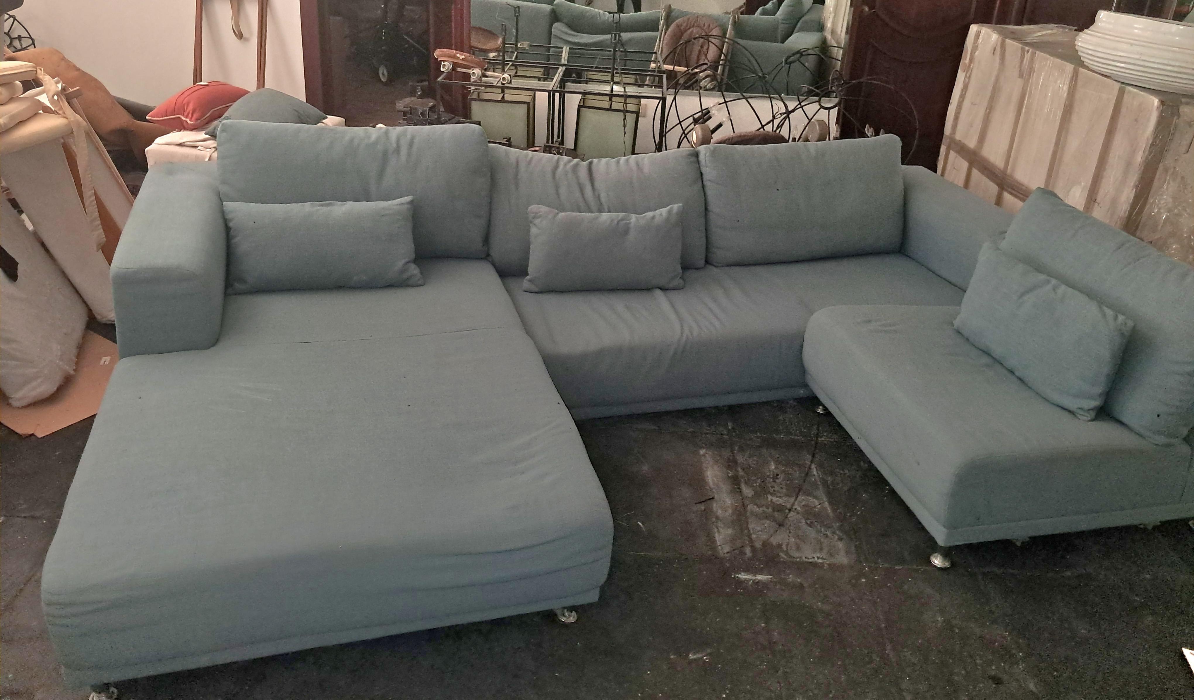 MUEBLE TIPO L COLOR AZUL CLARO Foto 7322661-4.jpg