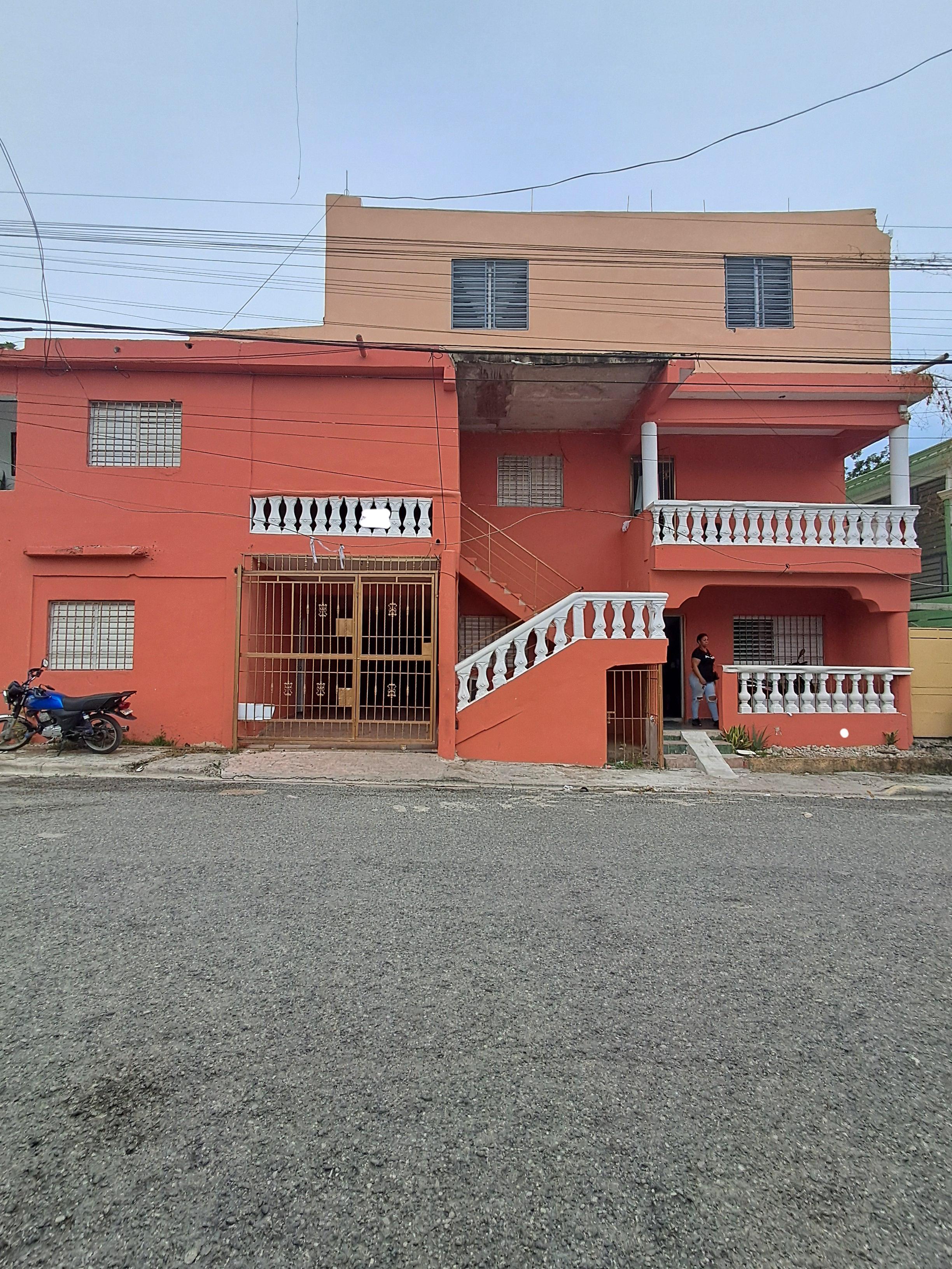 EDIFICIO EN VENTA CON 11 APARTAMENTOS ALQUILADOS. Foto 7322679-3.jpg