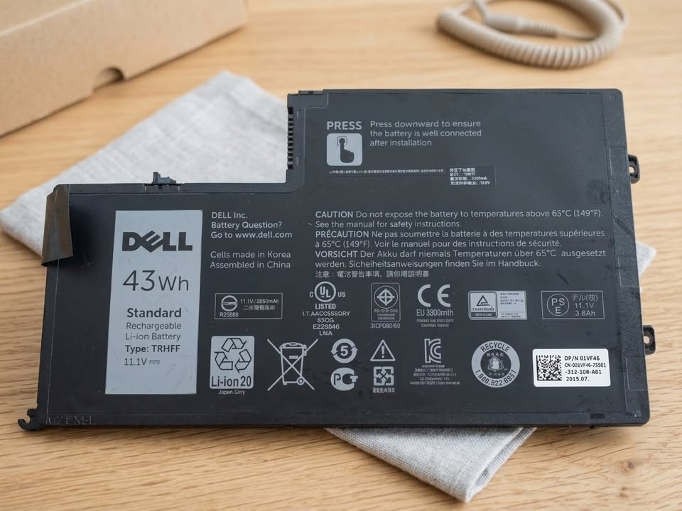 Batería Original Dell 43Wh Tipo TRHFF para Laptop Foto 7322793-1.jpg