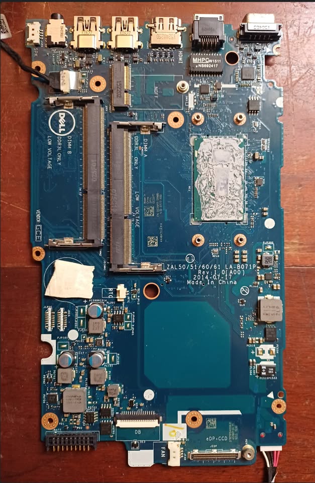 Dell Latitude 3450 / 3550 LA-B071P para Repuestos y Microsoldadura - C Foto 7322796-1.jpg