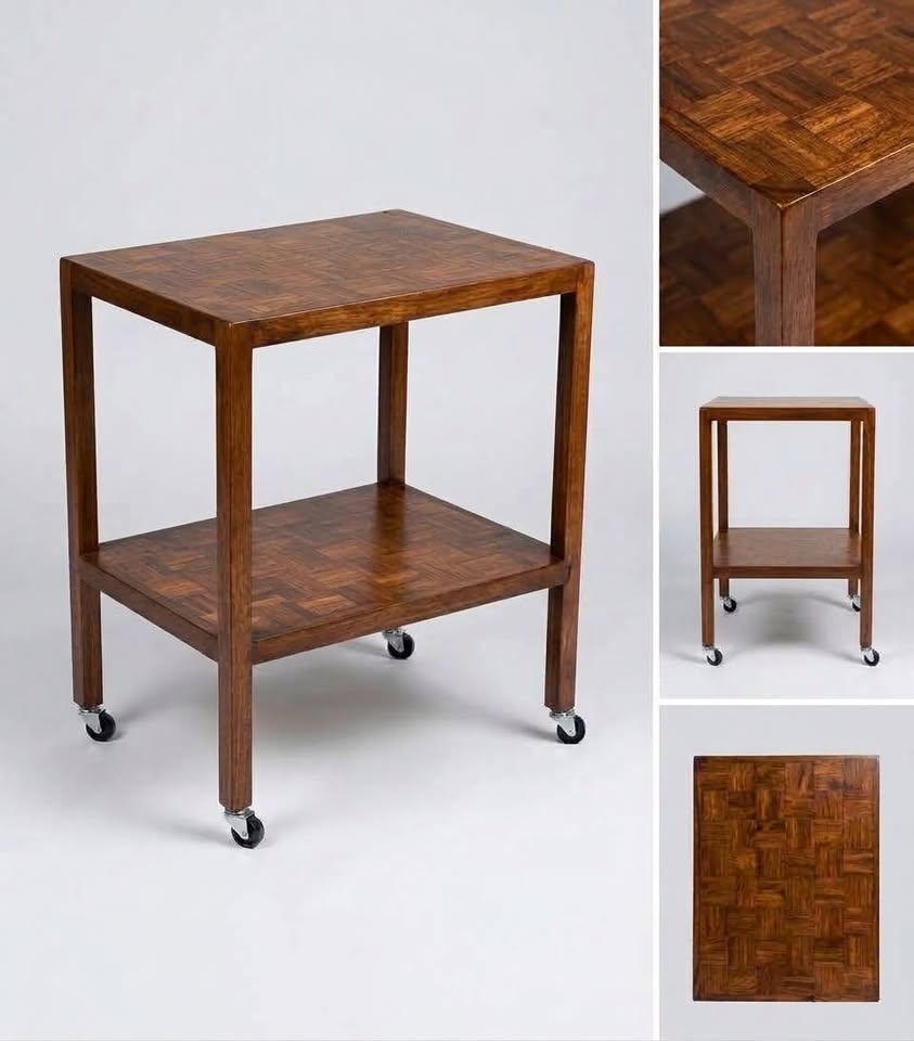 Mesa Auxiliar de Caoba Estilo Vintage / Para Restaurar Foto 7322806-1.jpg