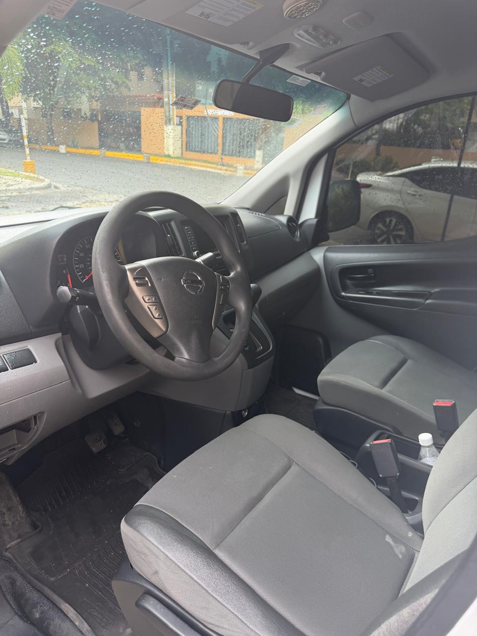 Furgoneta Nissan NV 200 año 2020 americana  Foto 7323017-3.jpg