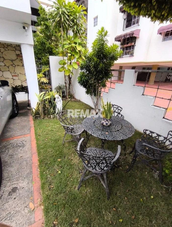 Casa en venta en reparto los 3 ojos Santo Domingo Este Foto 7323110-5.jpg