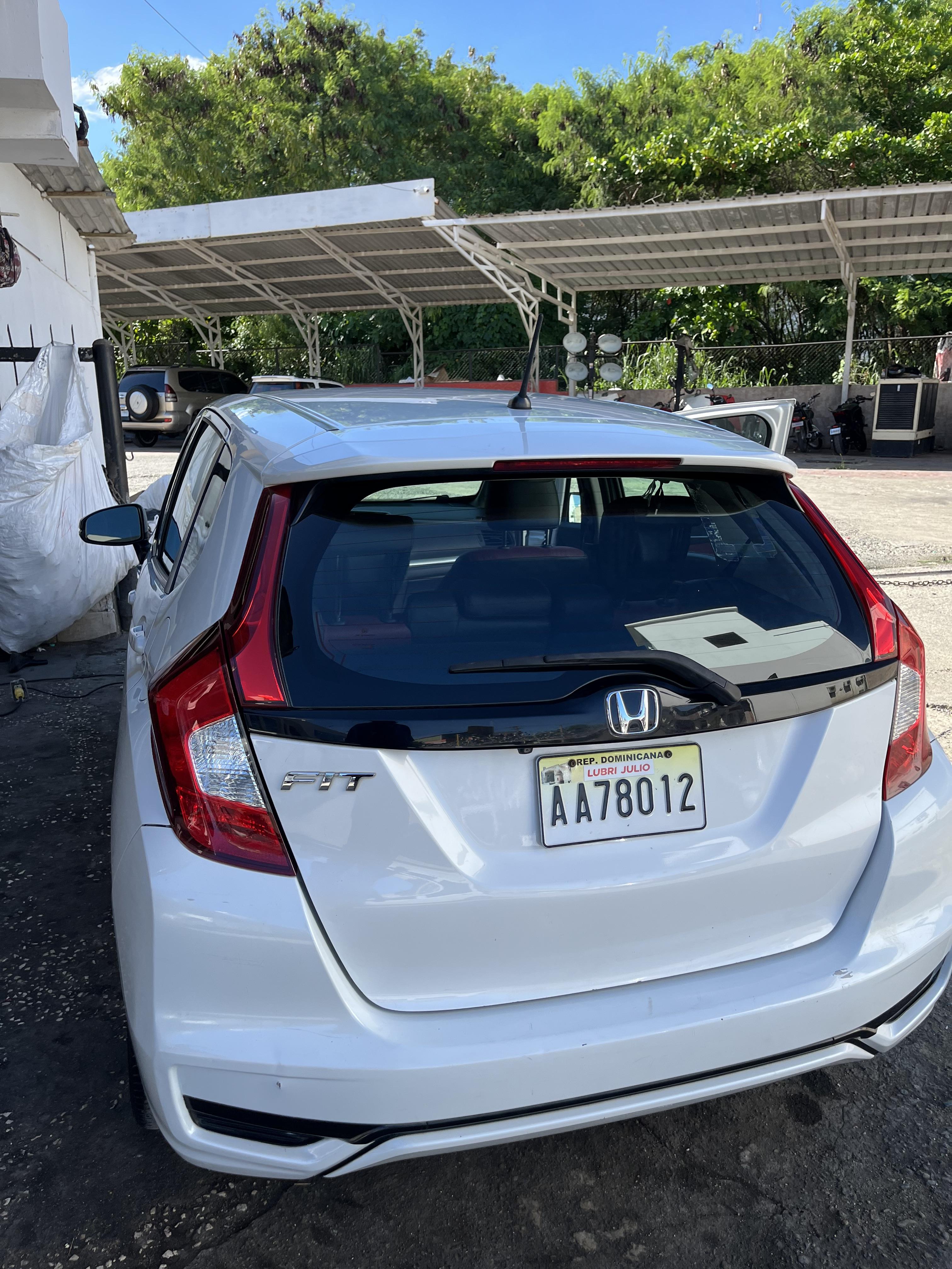 honda fit 2019 blanco perla en La Vega Foto 7323124-8.jpg