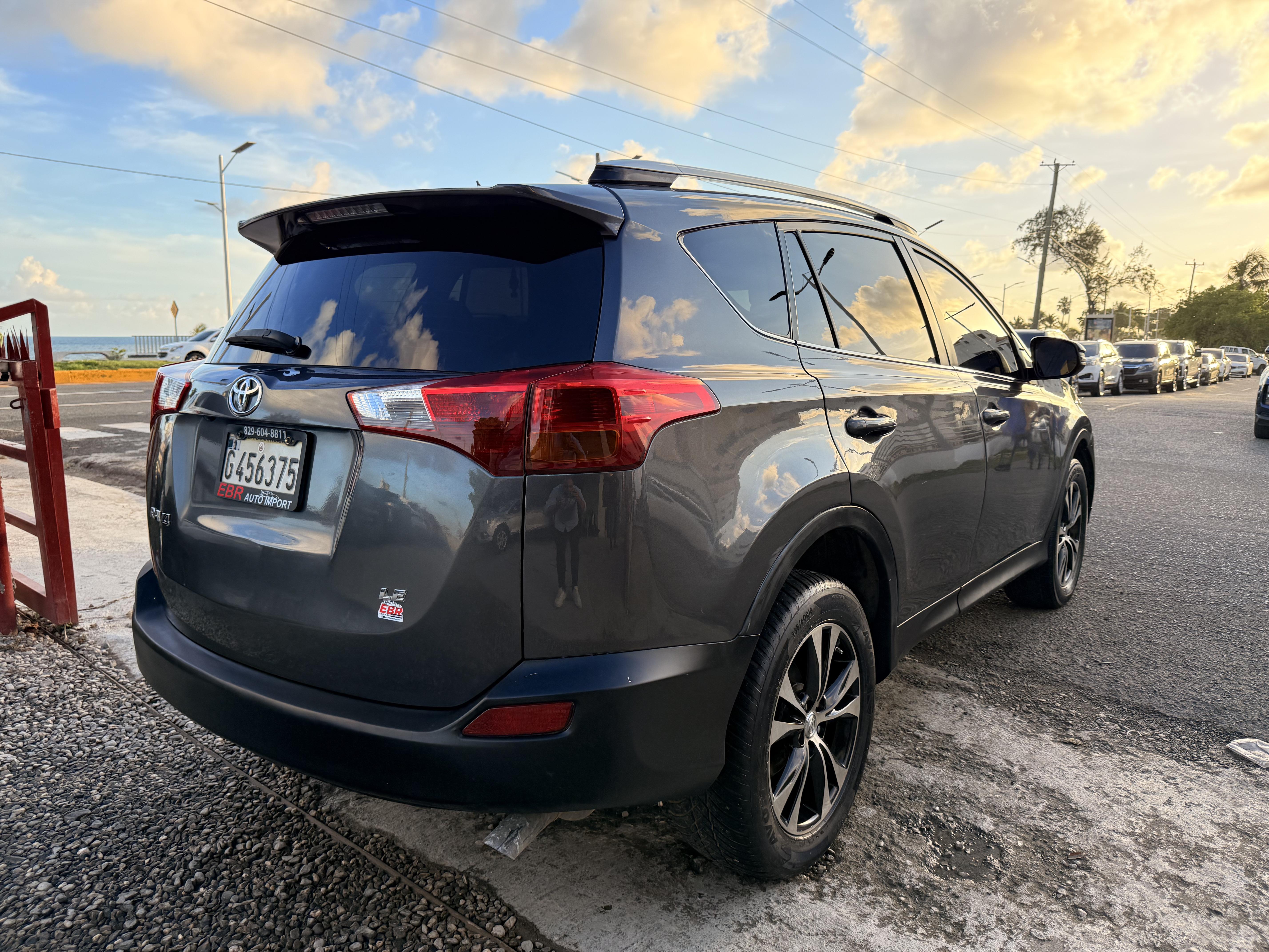 Toyota Rav4 LE 2015 Foto 7323133-3.jpg