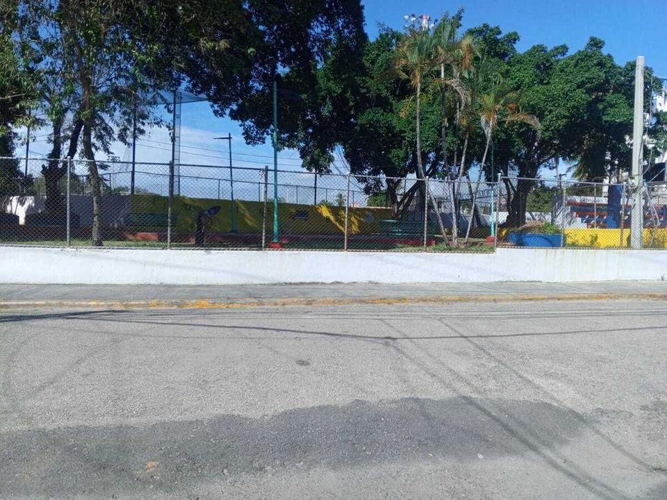 Apartamento en venta en villa Duarte Santo Domingo Este frente al parq Foto 7323136-3.jpg