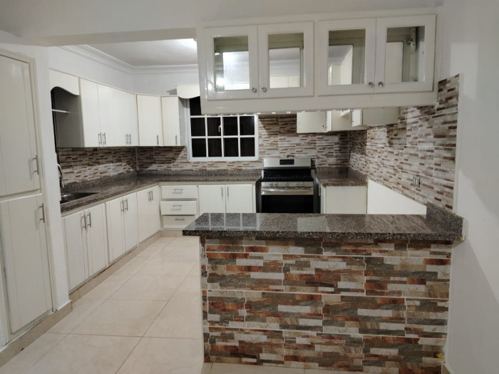 CASA EN RENTA EN SANTO DOMINGO ESTE Foto 7323147-14.jpg