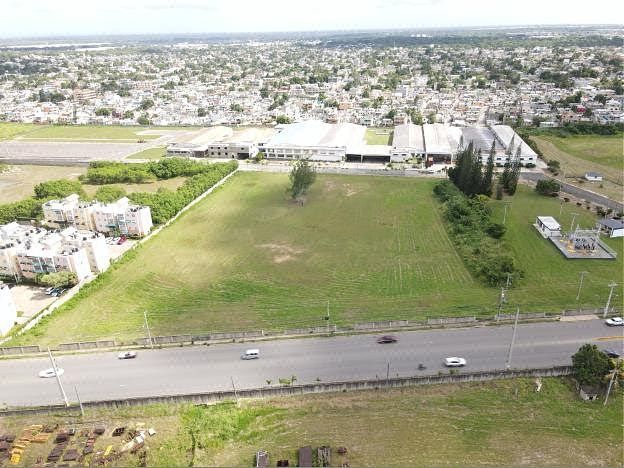 Venta de Terreno Comercial e Industrial – 17379.91 m  Hainamosa Foto 7323199-2.jpg