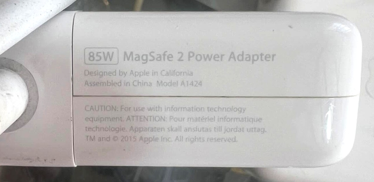 Cargador de 60 W MacBook MagSafe 2 original con 1 mes de garantia Foto 7323211-2.jpg