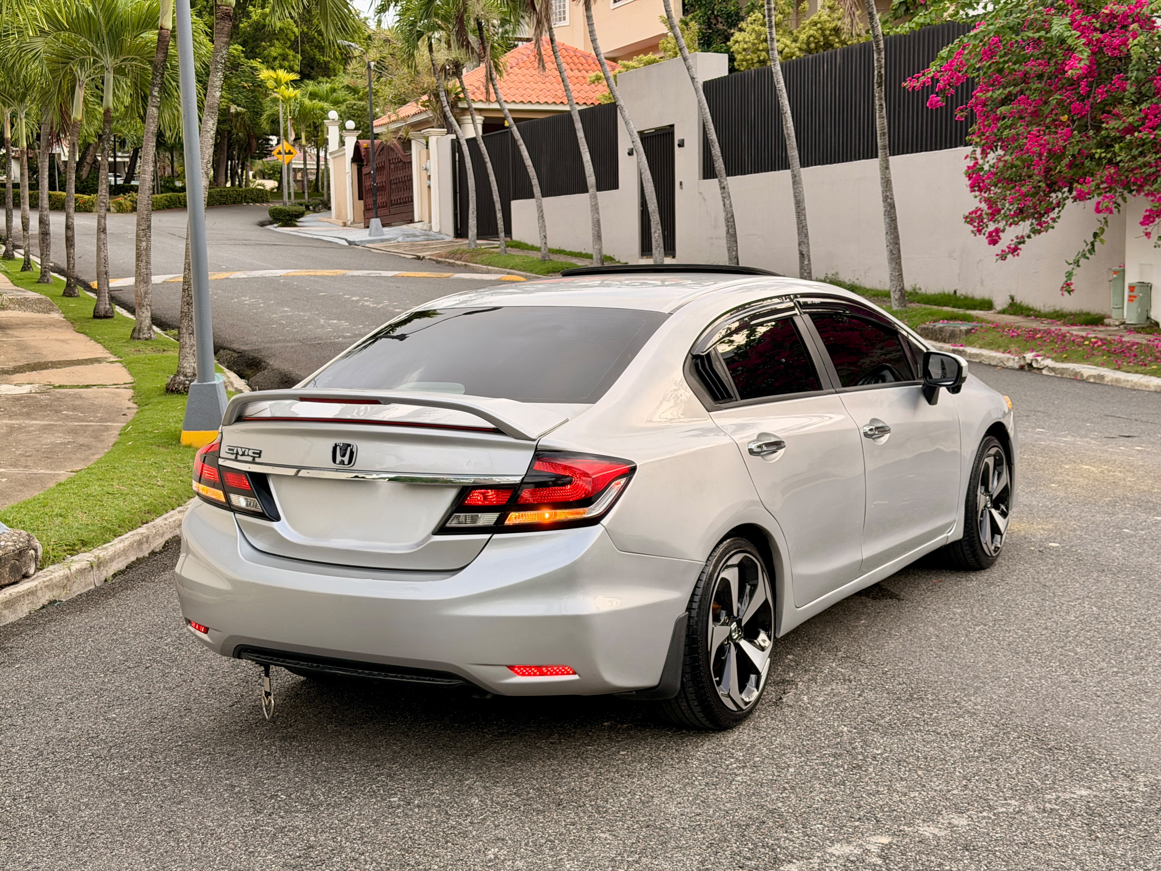 Honda Civic EX-L 2015 Foto 7323283-4.jpg
