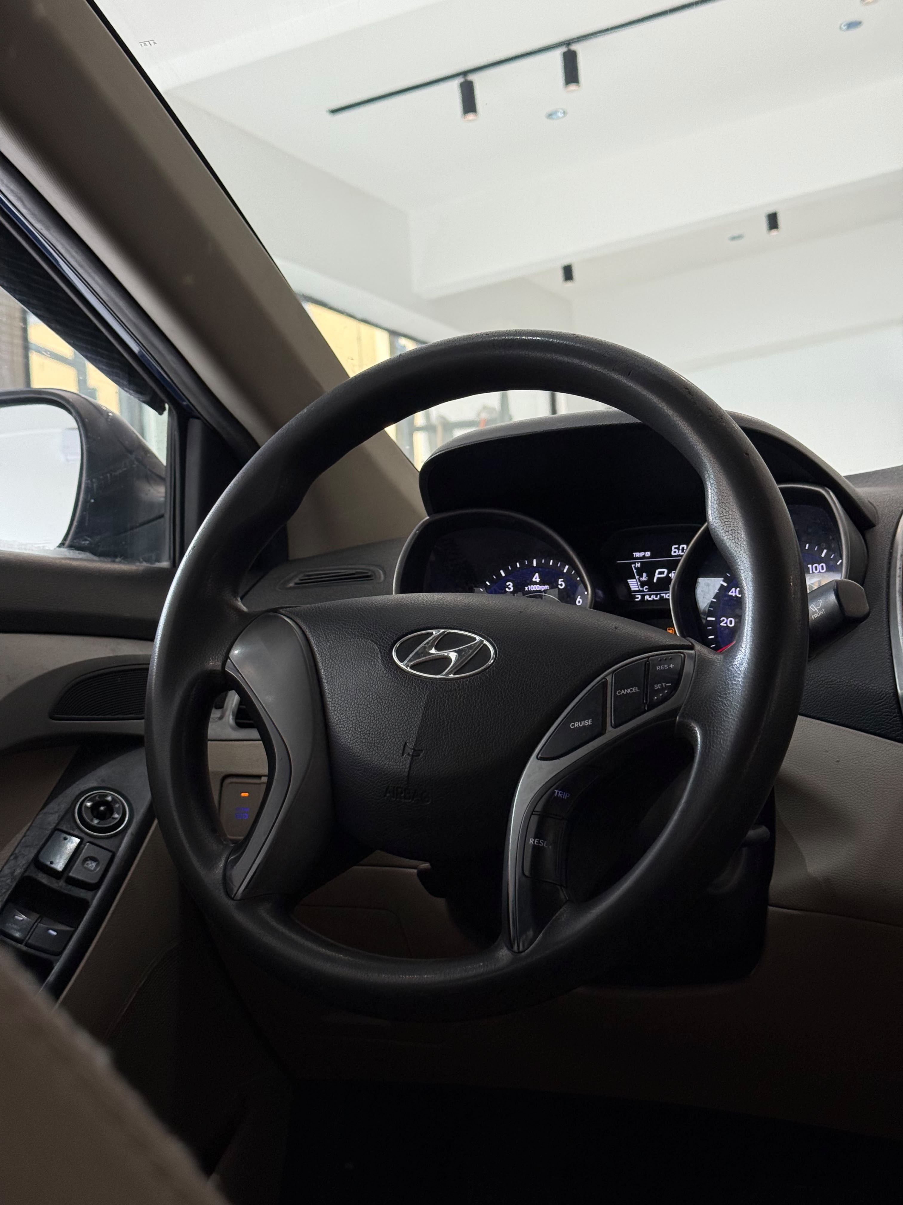 Hyundai Elantra 2016 americano Foto 7323443-9.jpg